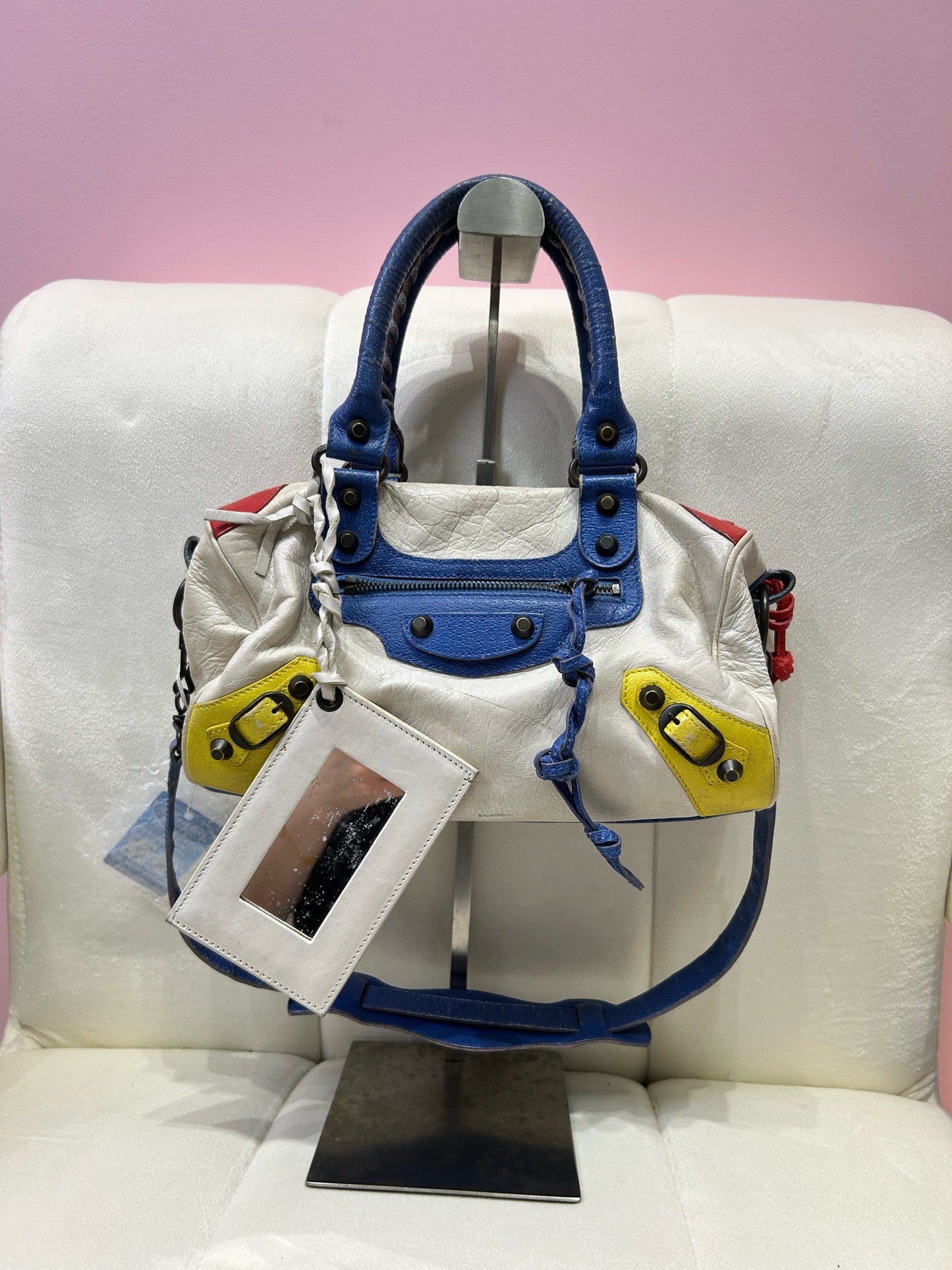 Balenciaga - Other - Leather - Multicolour - (medium)