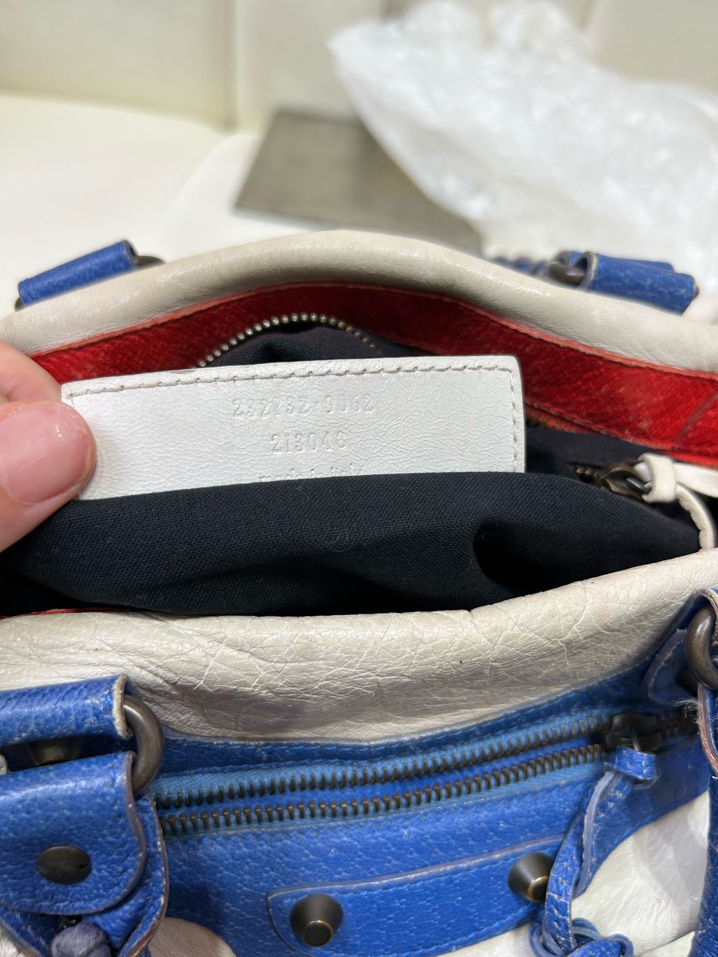 Balenciaga - Other - Leather - Multicolour - (medium)