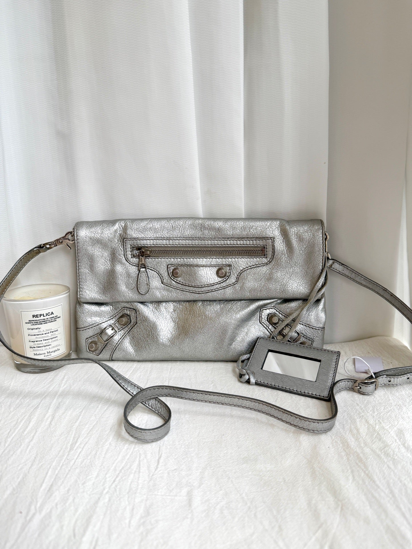 Balenciaga - Other - Leather - Silver - (medium)