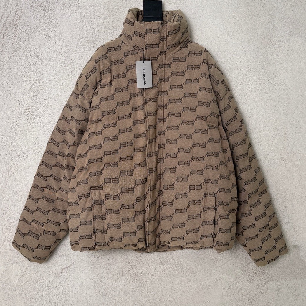 Balenciaga - Other - Polyamide - Beige - (48)