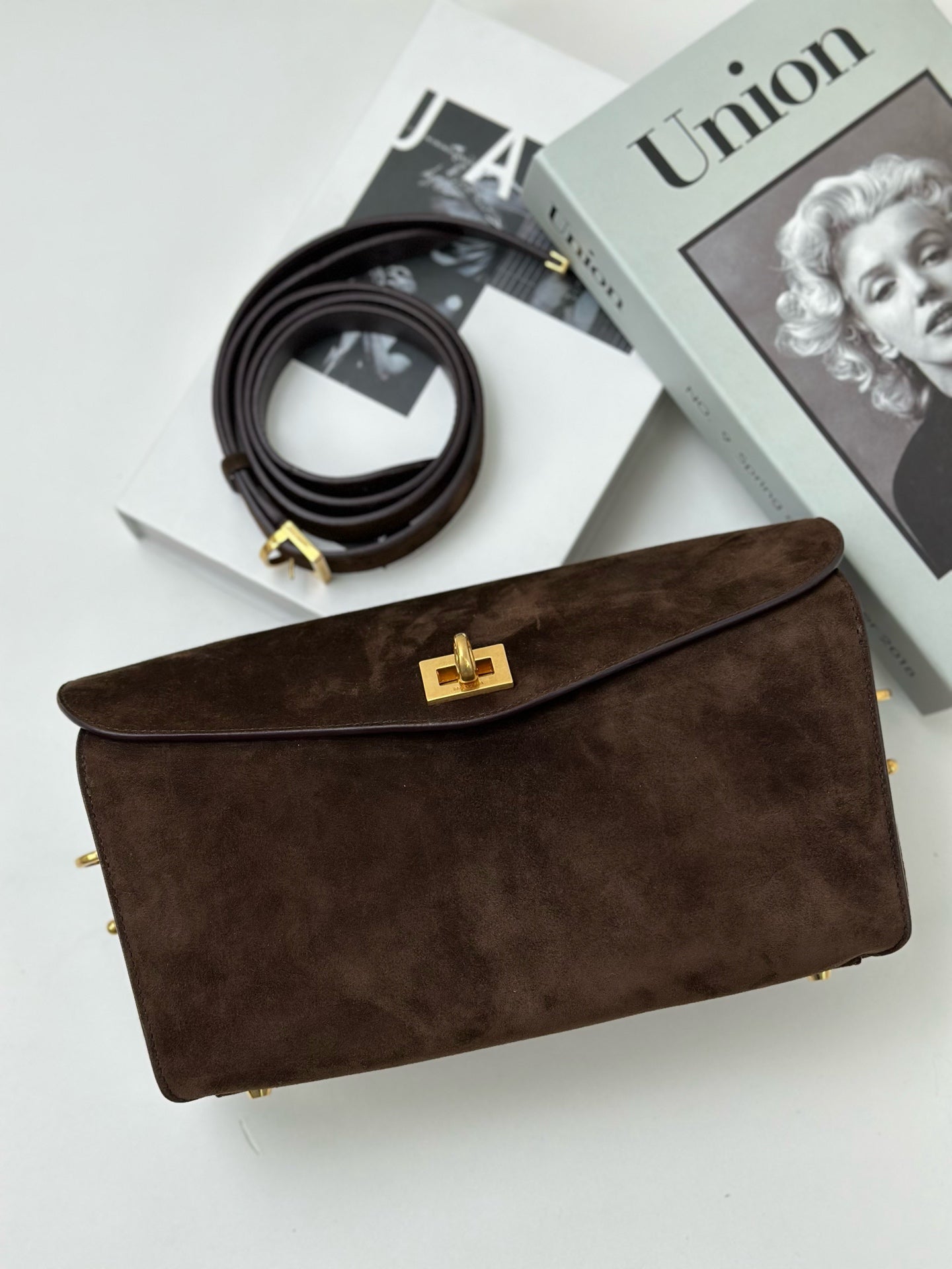 Balenciaga - Other - Suede - Brown - (medium)