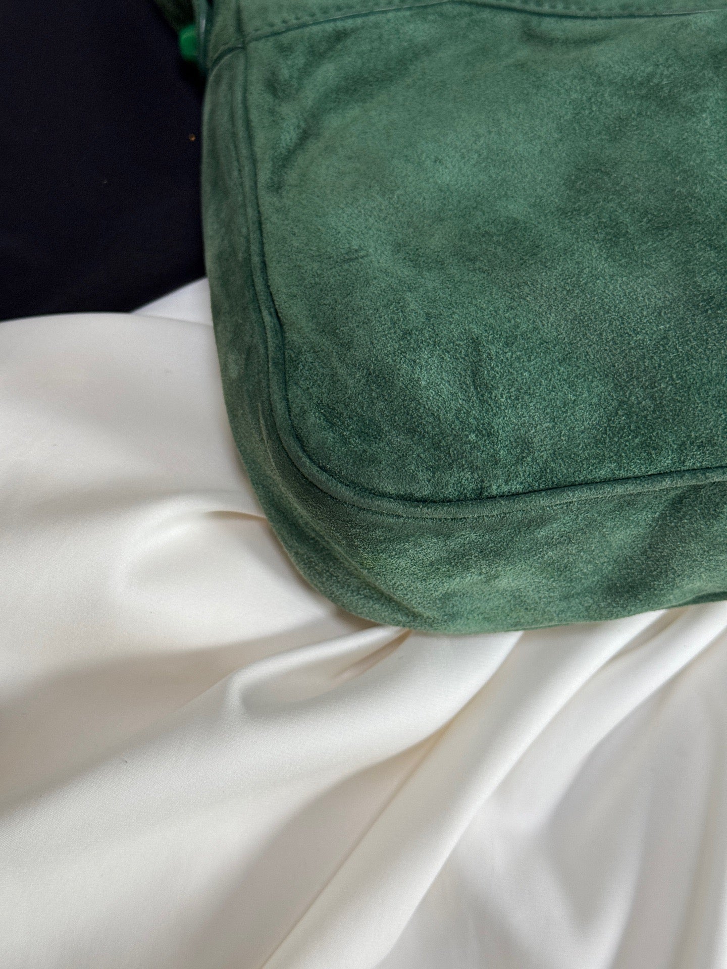 Balenciaga - Other - Suede - Green - (mini)