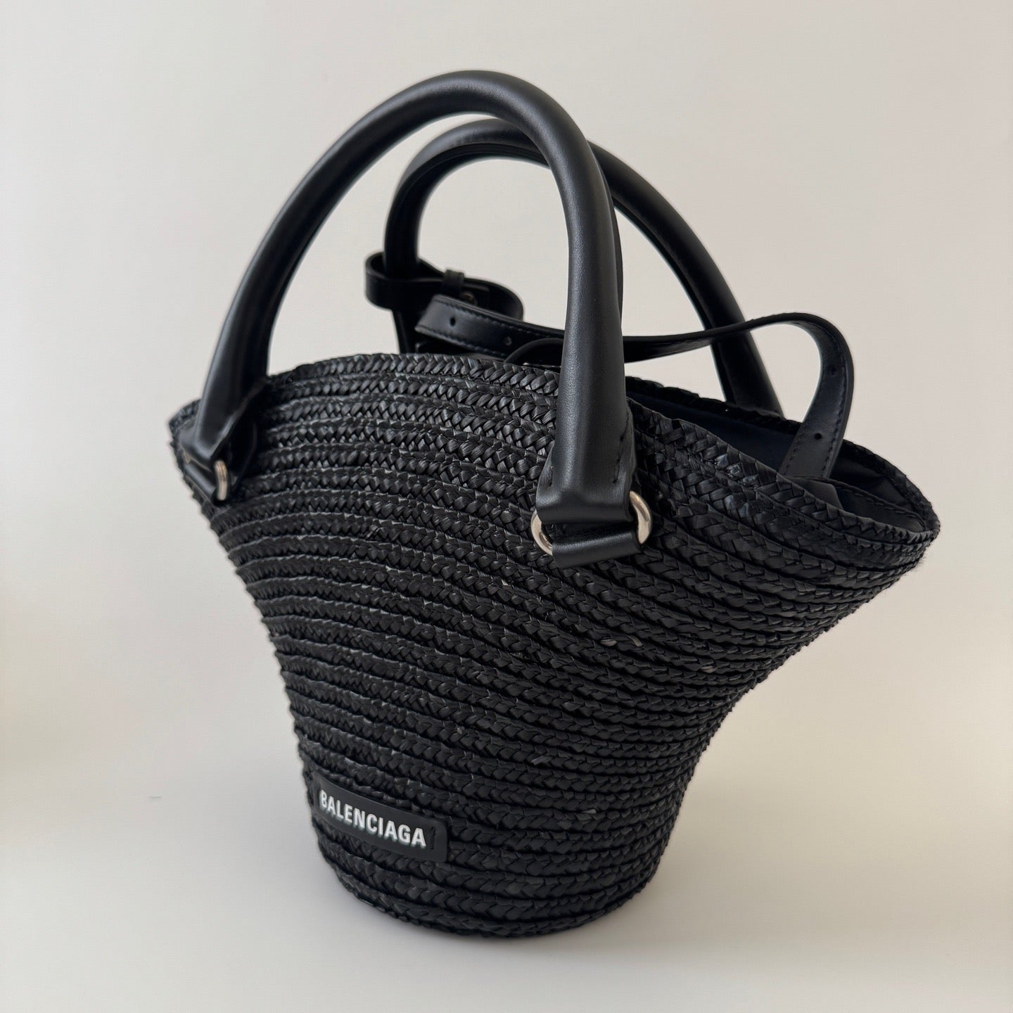 Balenciaga - Other - Woven raffia and leather - Black - (small)