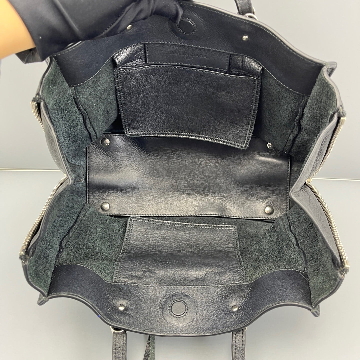 Balenciaga - Papier - Leather - Black - (medium)