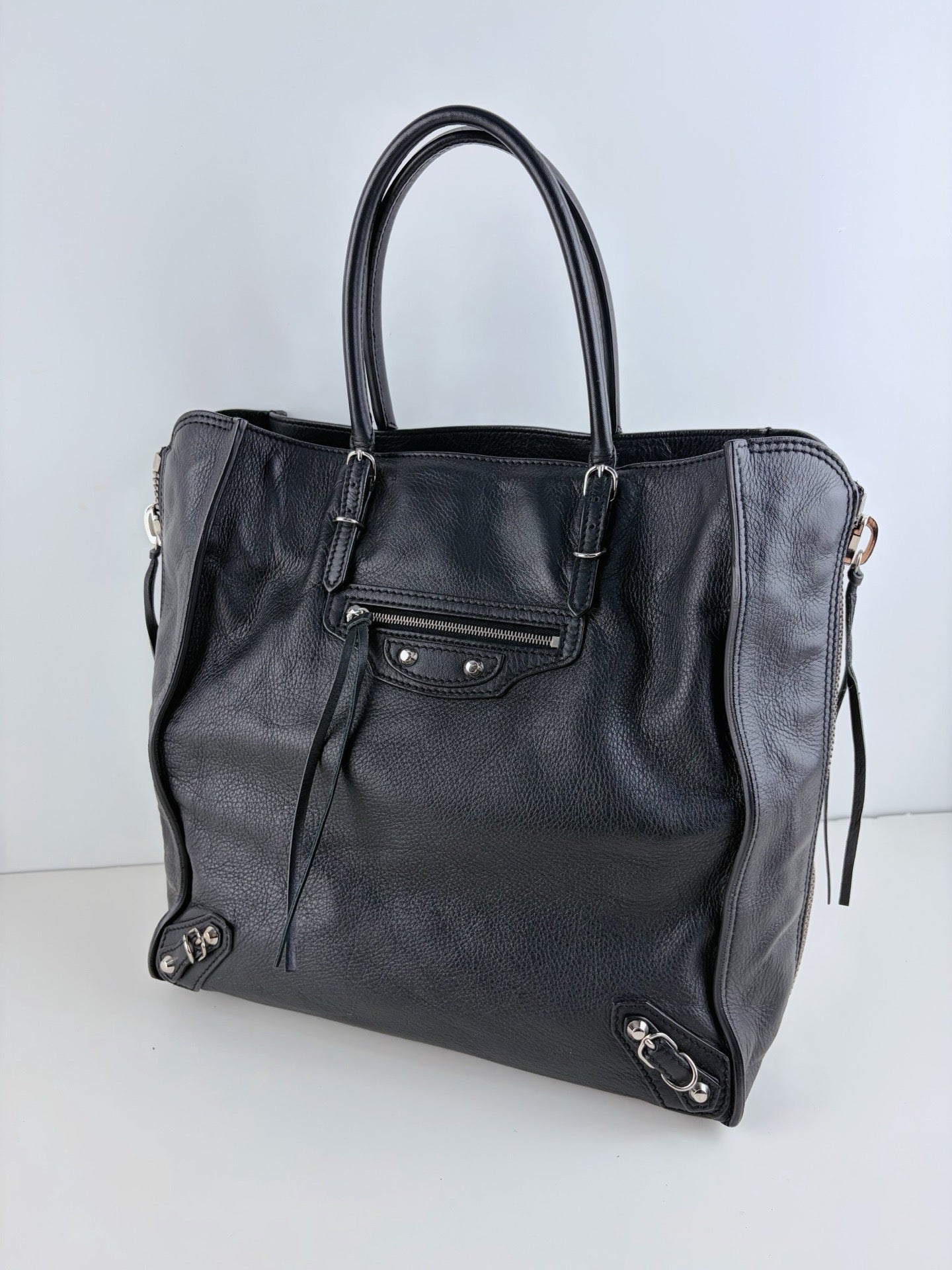 Balenciaga - Papier - Leather - Black - (medium)