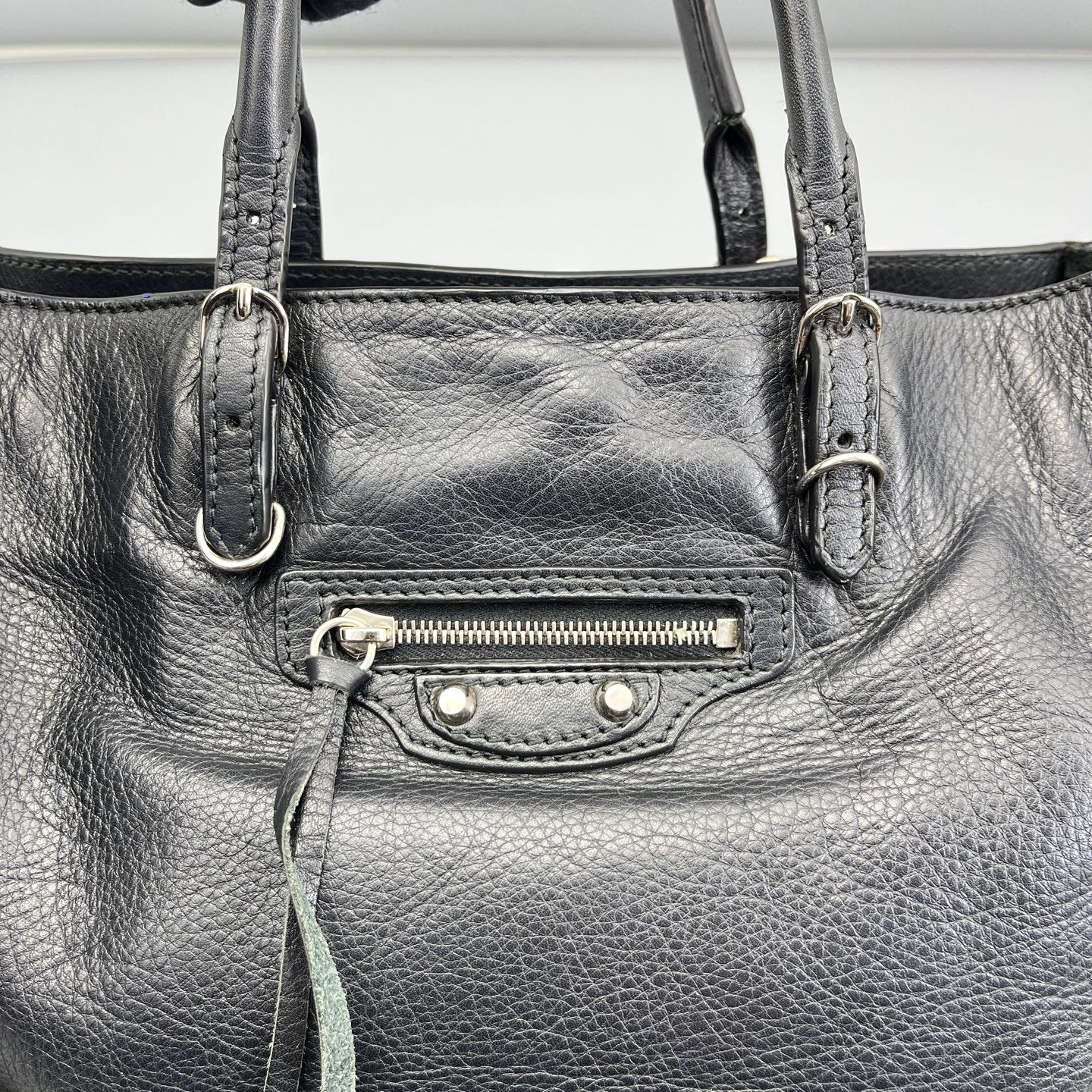 Balenciaga - Papier - Leather - Black - (medium)