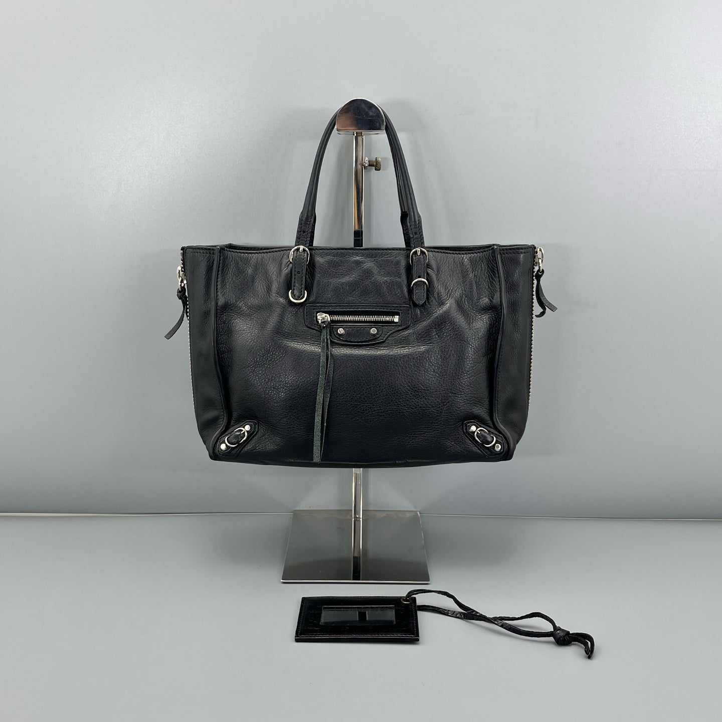 Balenciaga - Papier - Leather - Black - (medium)