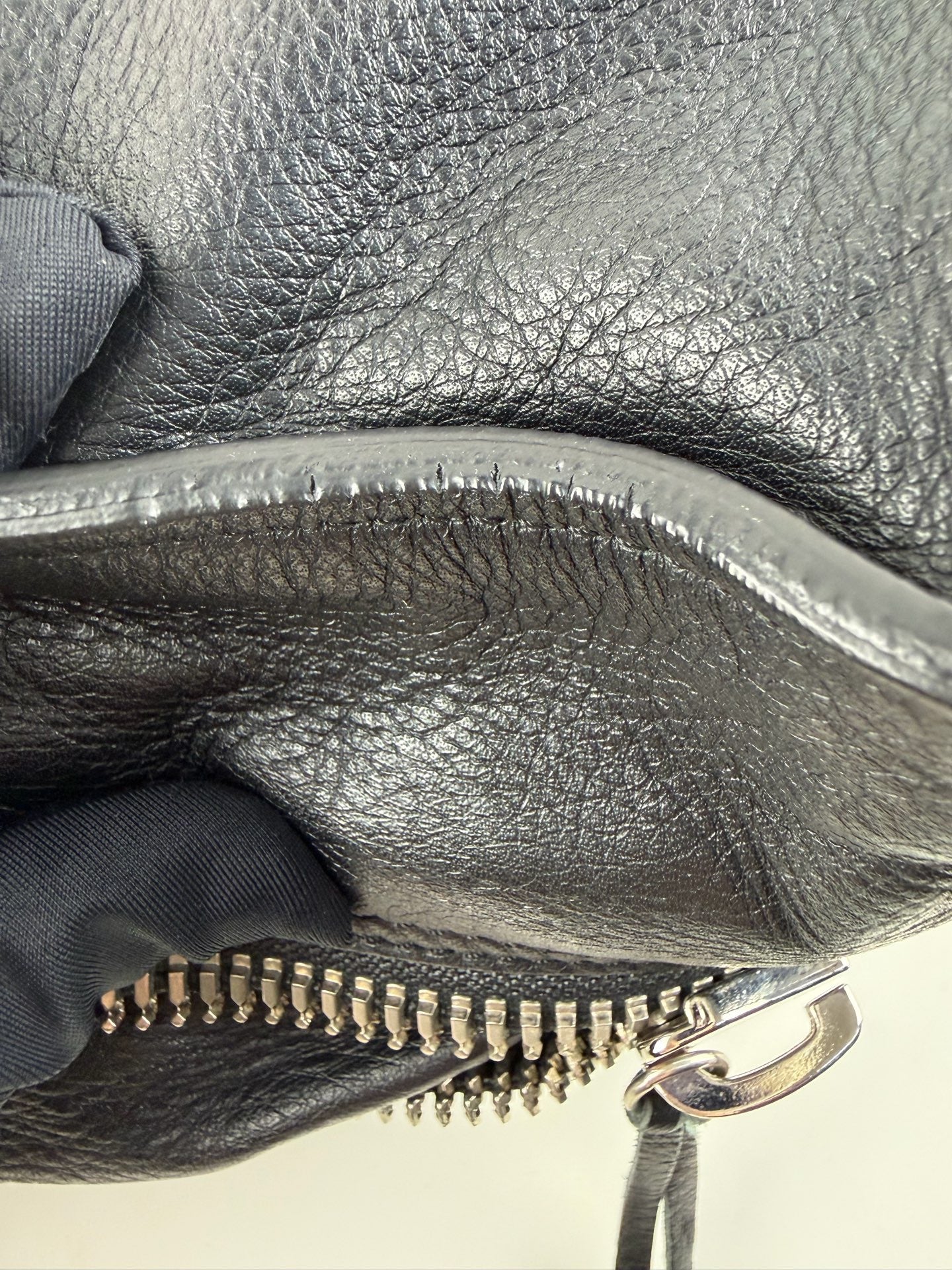 Balenciaga - Papier - Leather - Black - (medium)