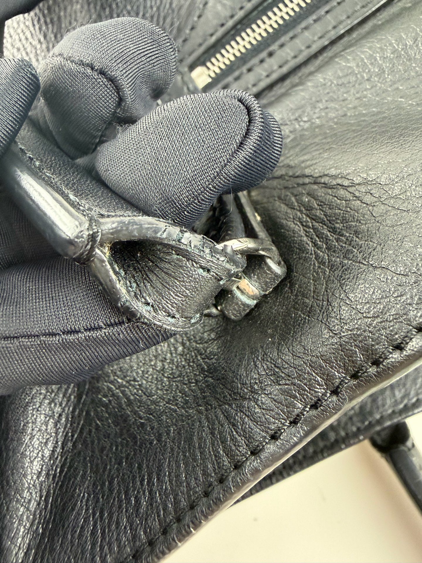 Balenciaga - Papier - Leather - Black - (medium)