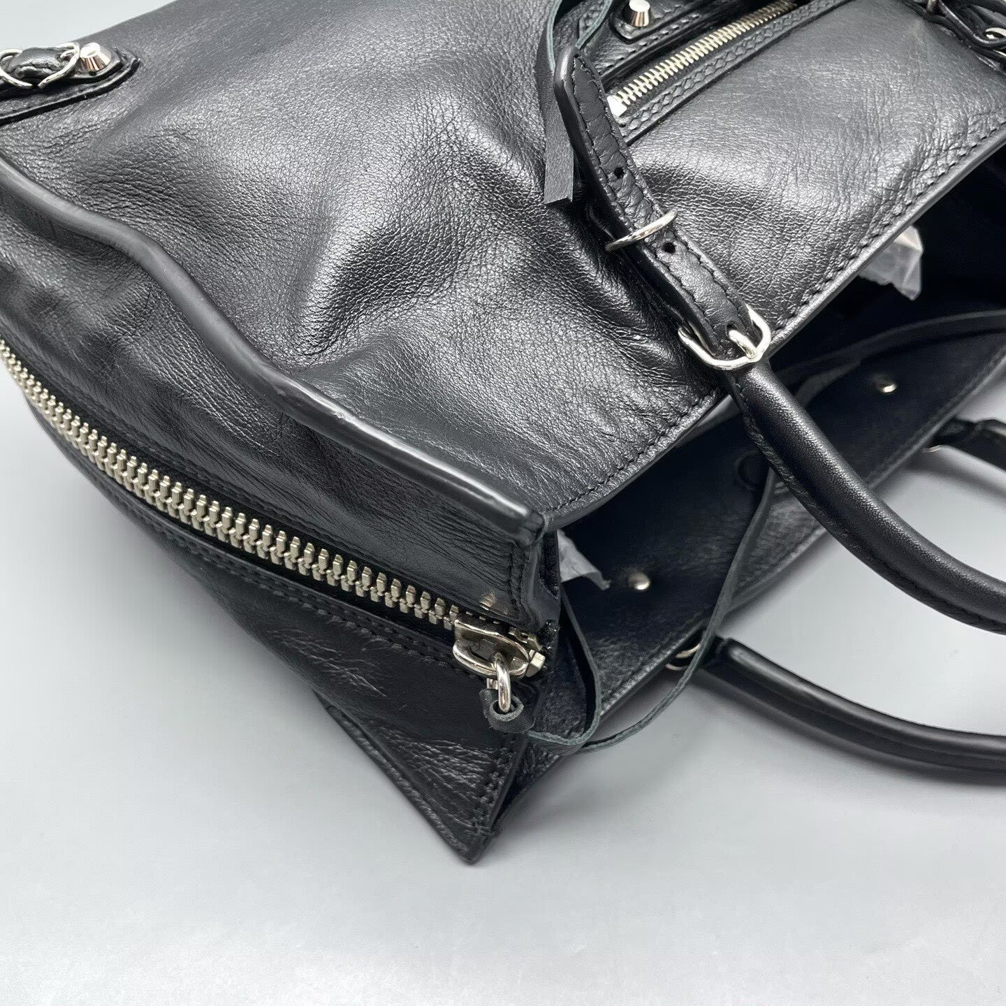 Balenciaga - Papier - Leather - Black - (Small)