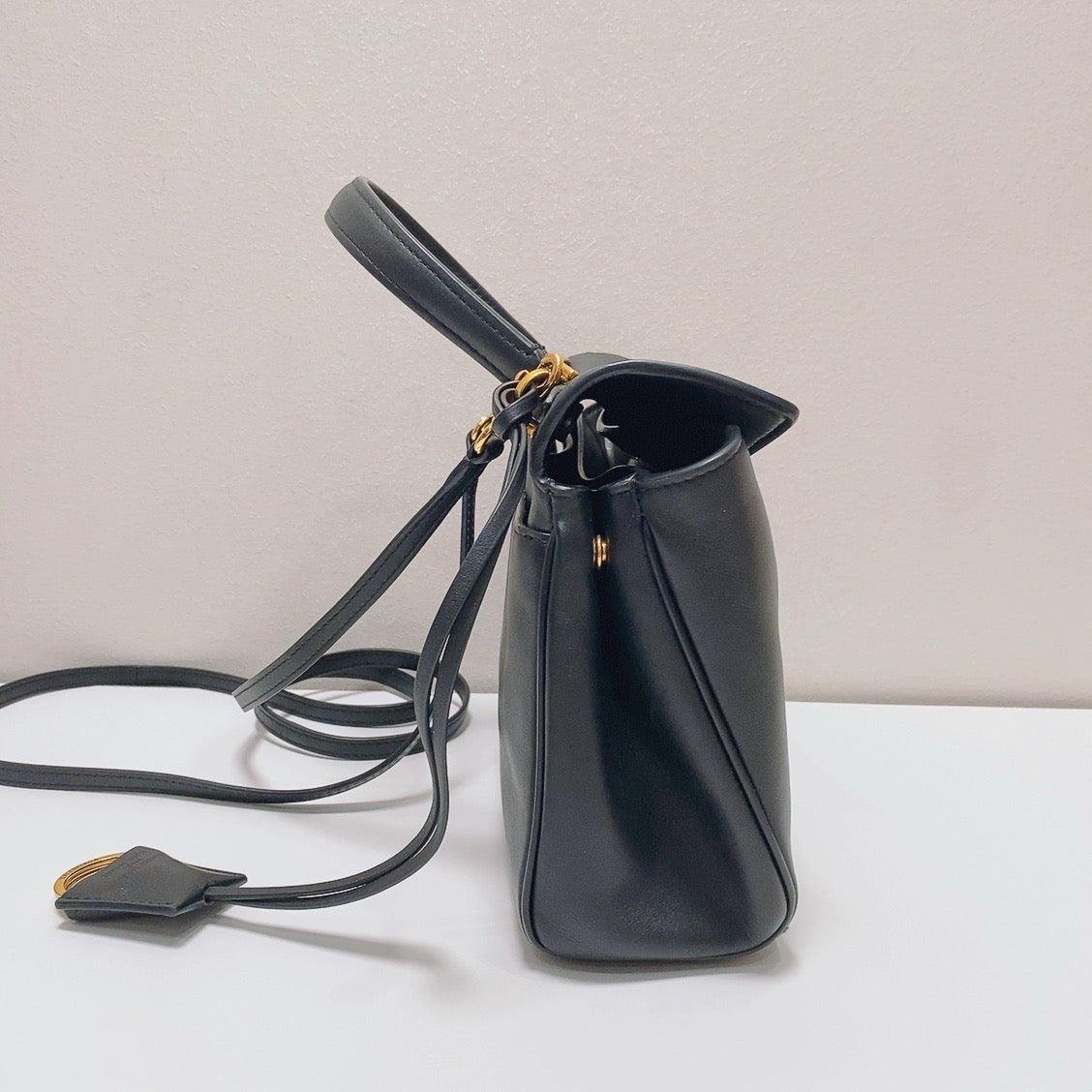 Balenciaga - Redo Small Top Handle Flap Bag - Leather - Black - (small)