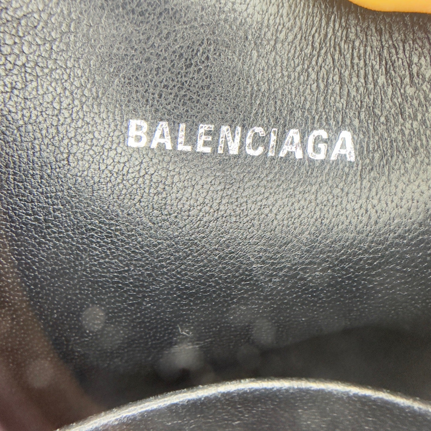 Balenciaga - Smooth Flap Shoulder Bag - Leather - Black - (large)