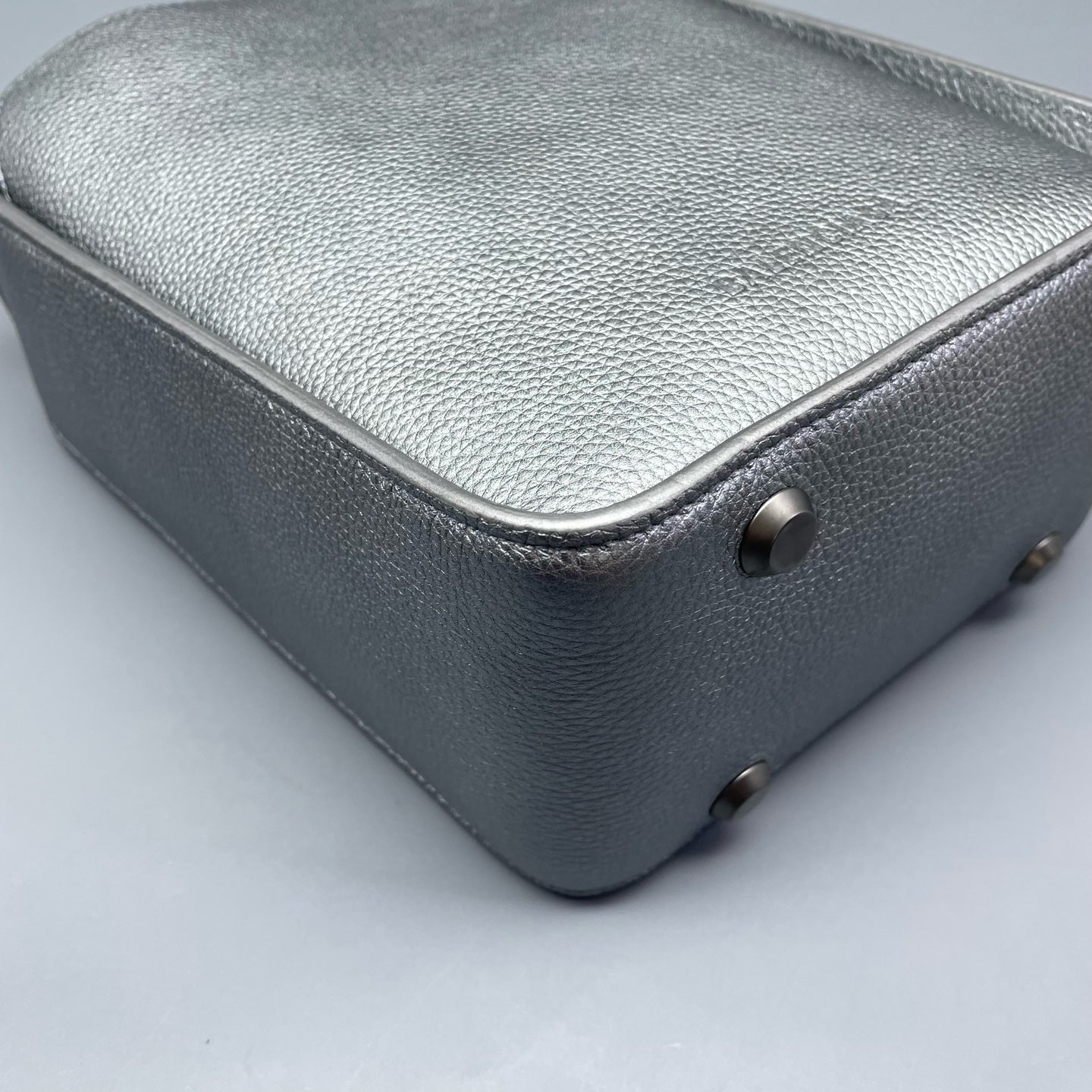 Balenciaga - Tool 2.0 Bucket Bag - Grained leather - Silver - (small)