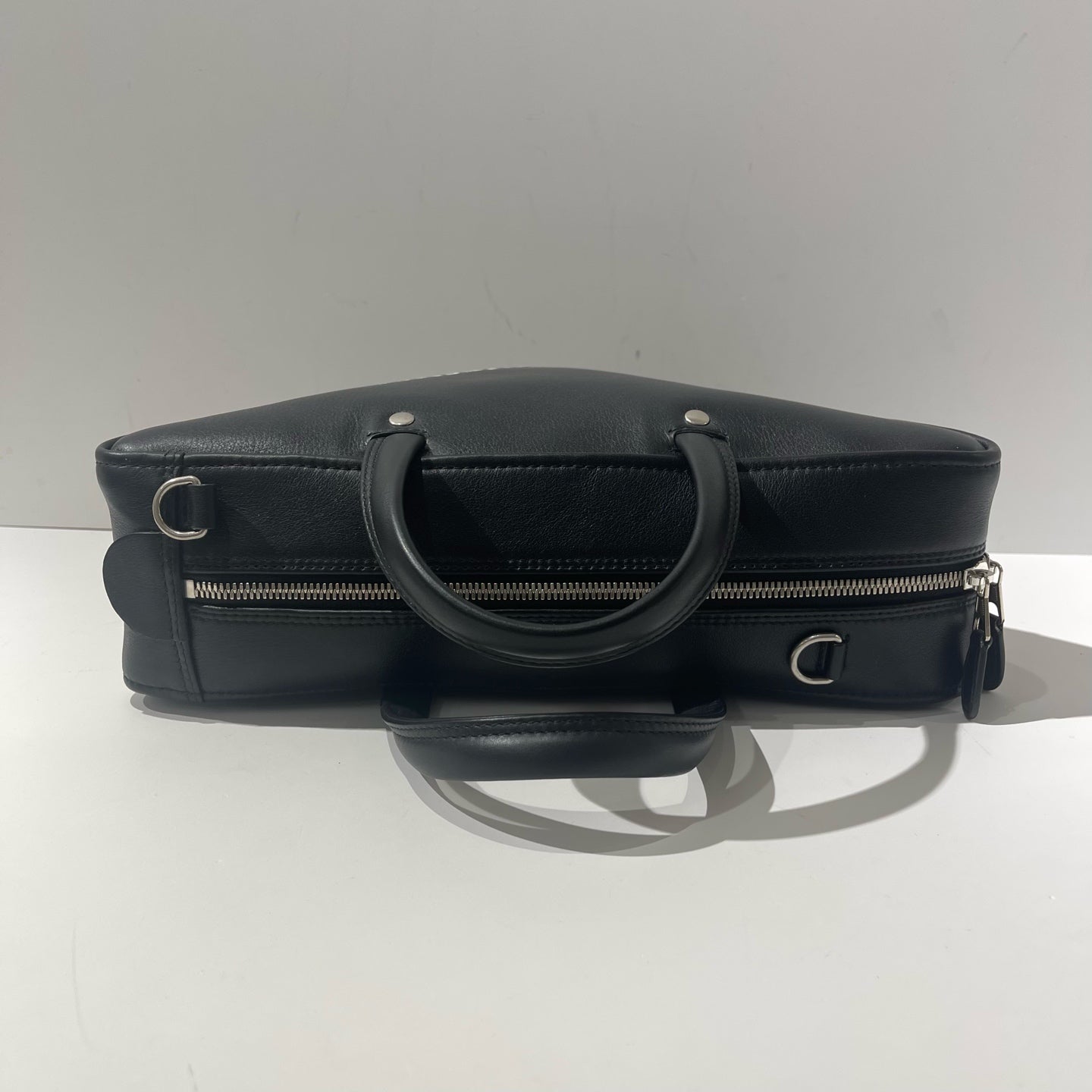 Balenciaga - Triangle - Leather - Black - (small)