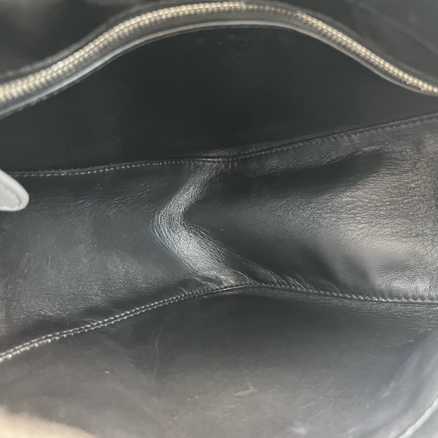 Balenciaga - Triangle Top Handle Bag - Leather - Grey - (medium)