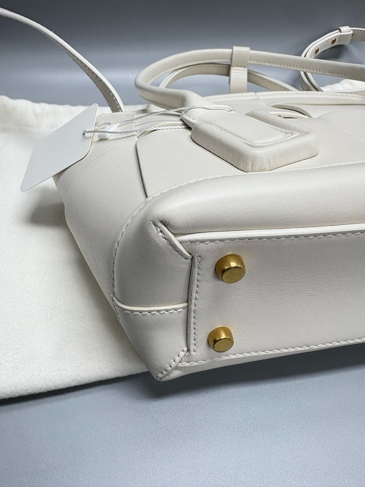 Bottega Veneta - Acro Mini - Leather - White - (mini)