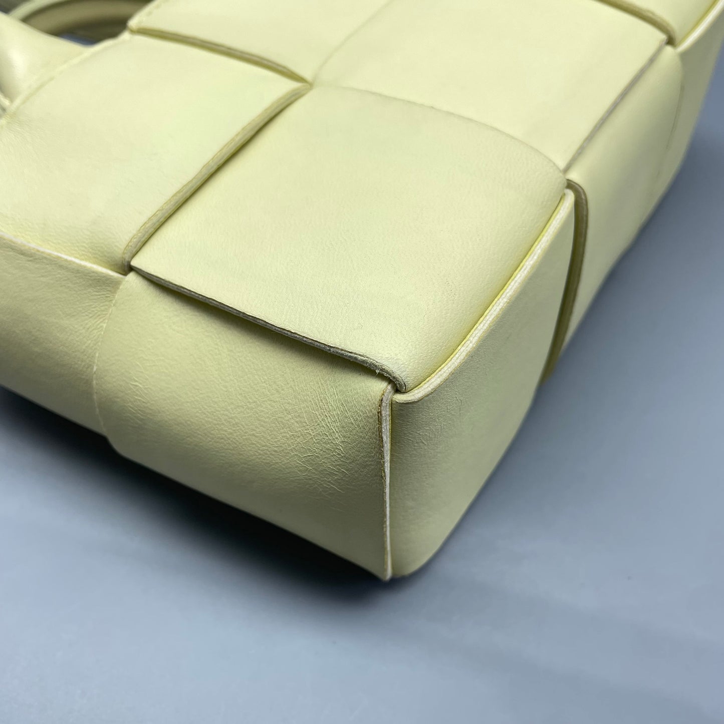 Bottega Veneta - Aeco Mini Tote - Lambskin leather - Yellow - (mini)