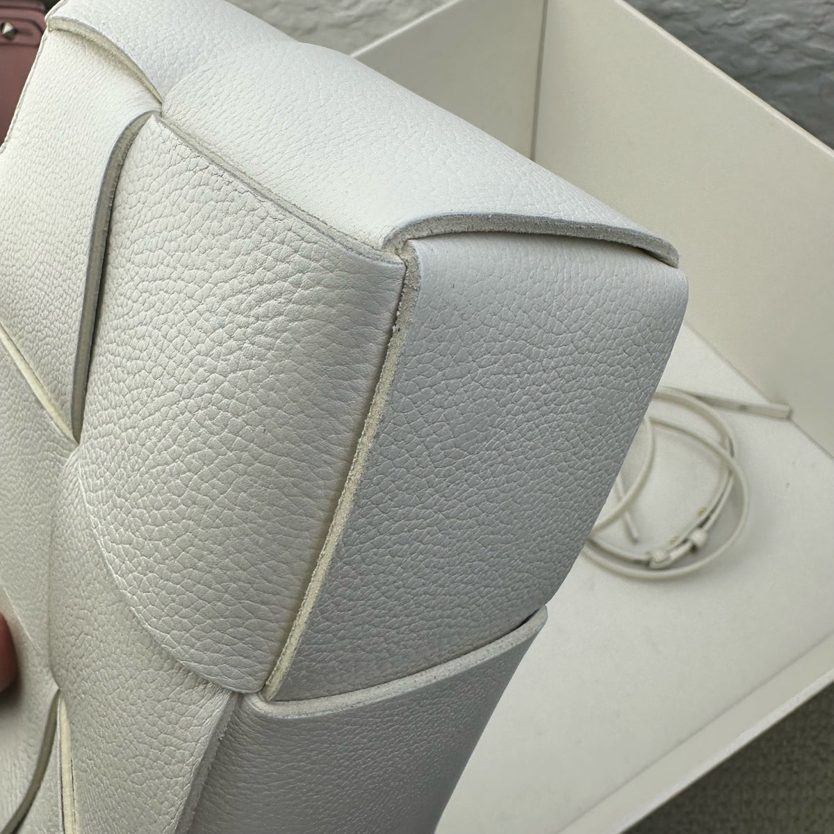 Bottega Veneta - Arco 24 cm - Leather - White - (small)
