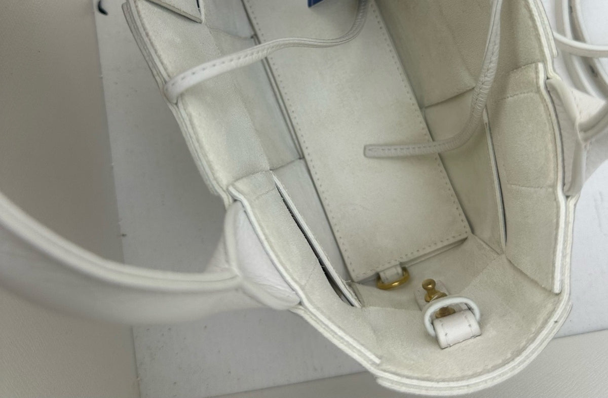 Bottega Veneta - Arco 24 cm - Leather - White - (small)
