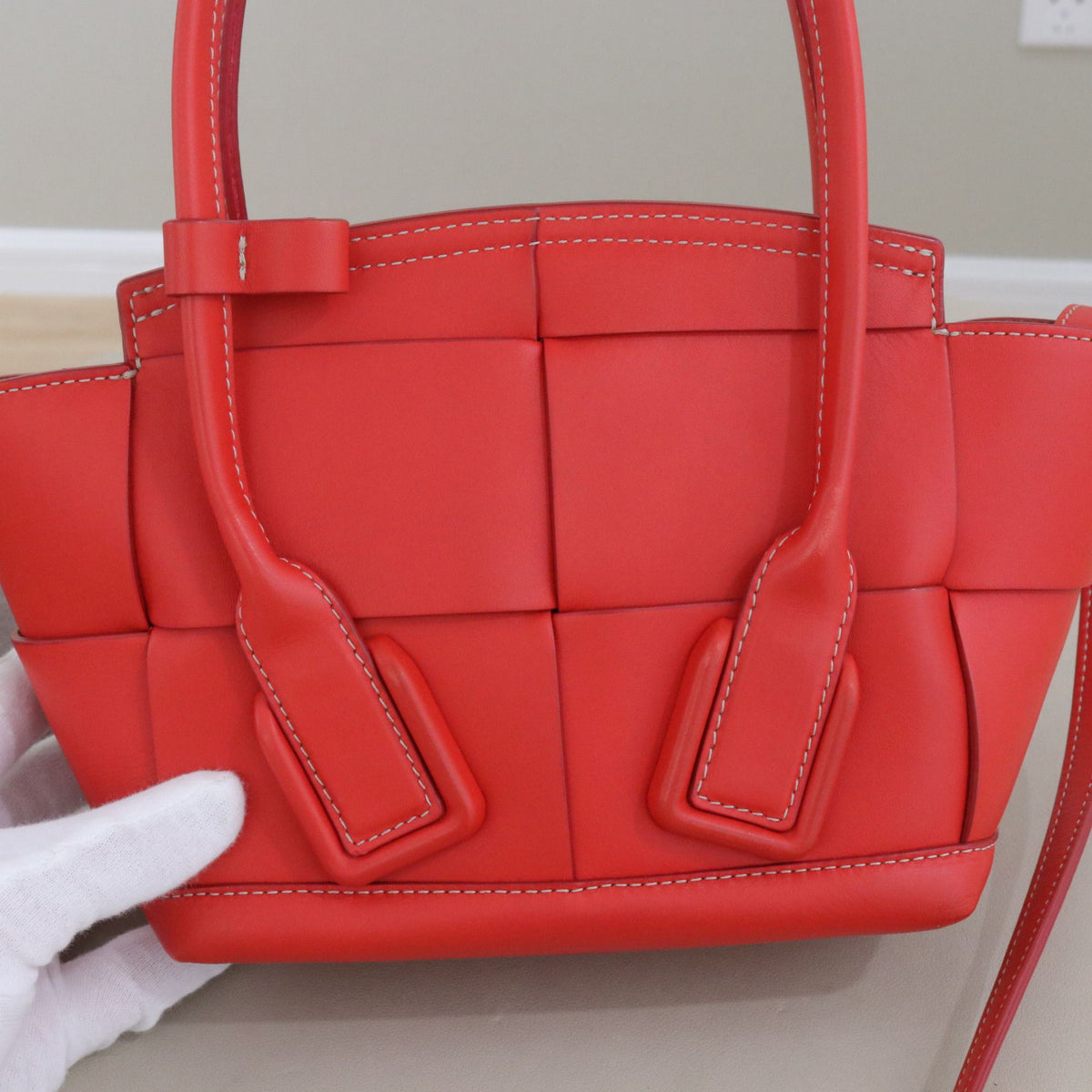 Bottega Veneta - Arco 29 Mini - Leather - Red - (mini)
