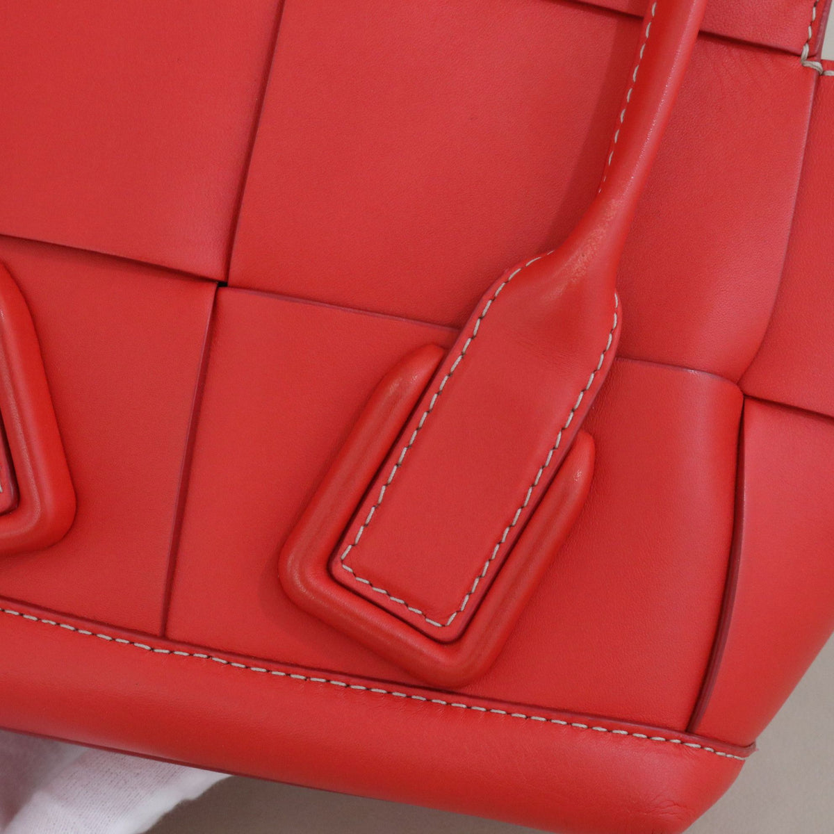 Bottega Veneta - Arco 29 Mini - Leather - Red - (mini)