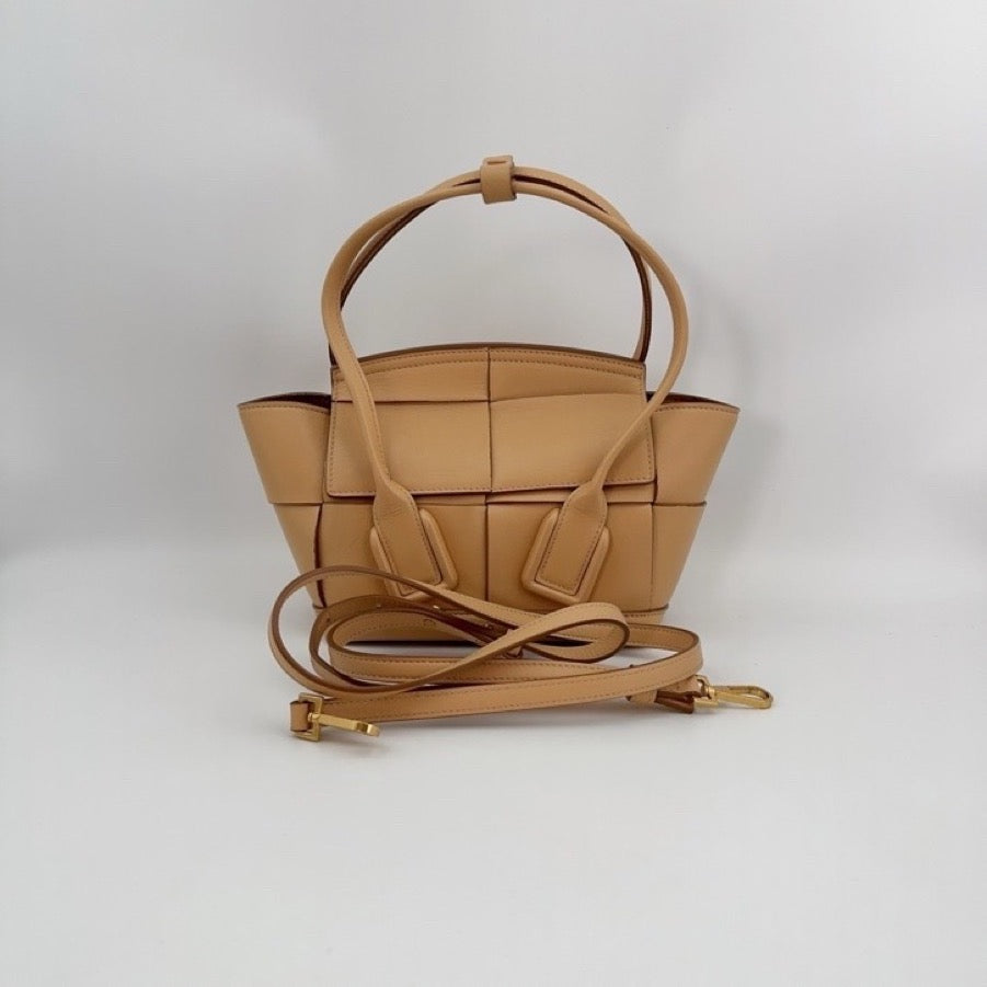 Bottega Veneta - Arco Intreccio Mini - Leather - Camel - (mini)