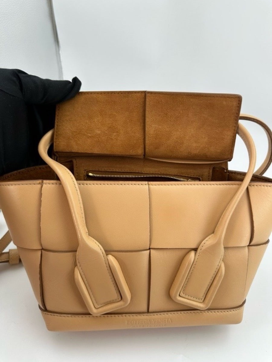 Bottega Veneta - Arco Intreccio Mini - Leather - Camel - (mini)