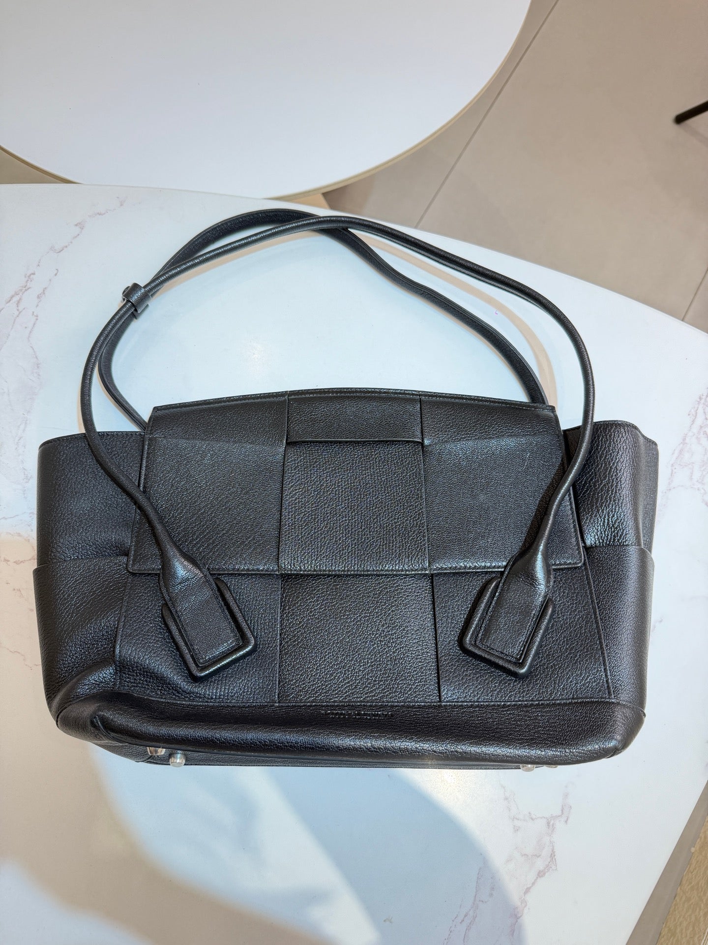 Bottega Veneta - Arco - Leather - Black - (medium)