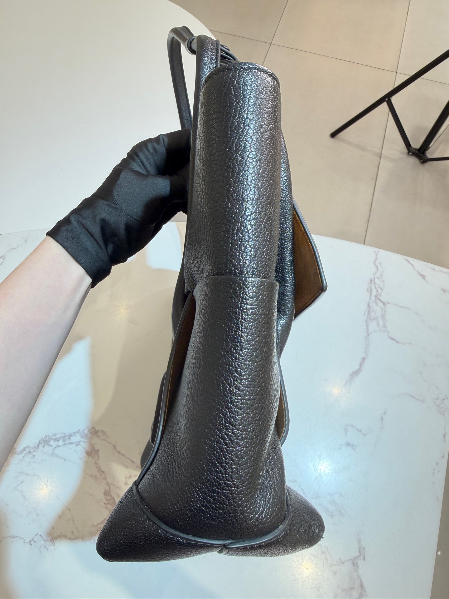 Bottega Veneta - Arco - Leather - Black - (medium)