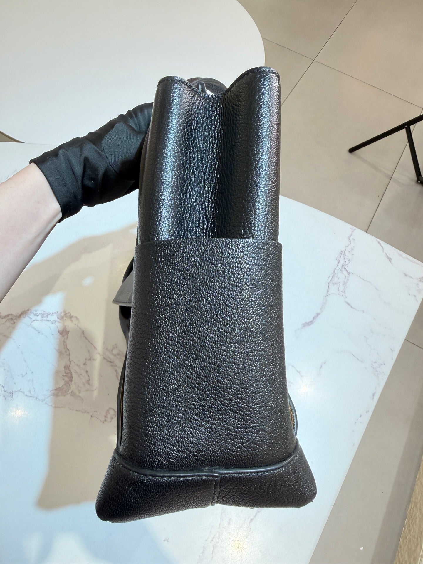 Bottega Veneta - Arco - Leather - Black - (medium)