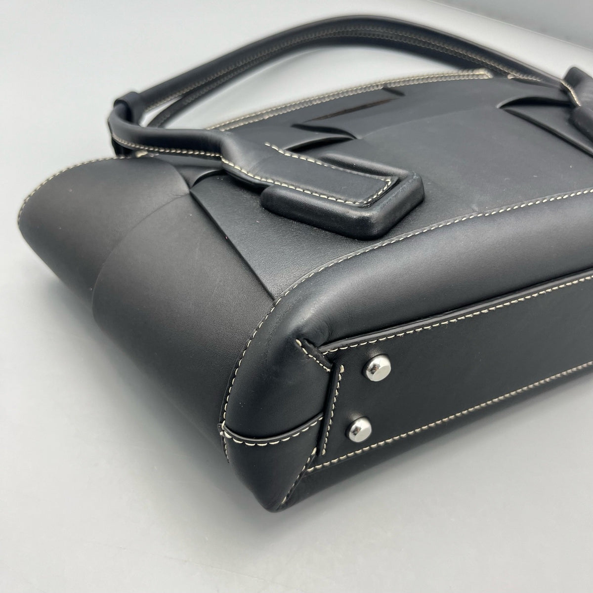 Bottega Veneta - Arco - Leather - Black - (small)