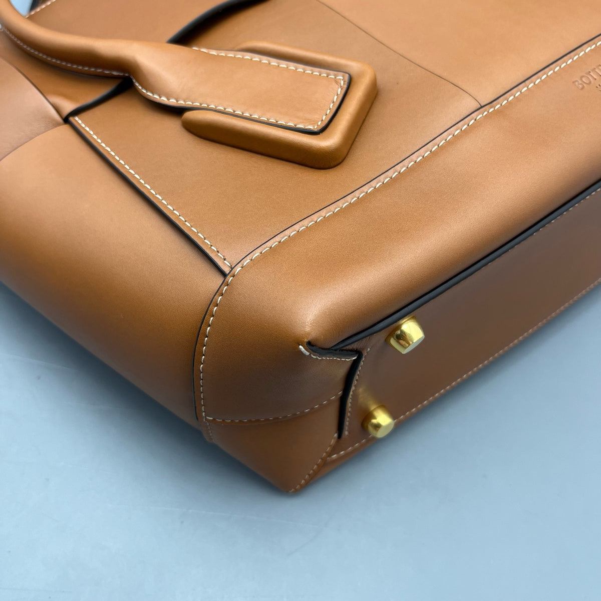 Bottega Veneta - Arco - Leather - Camel - (Medium)