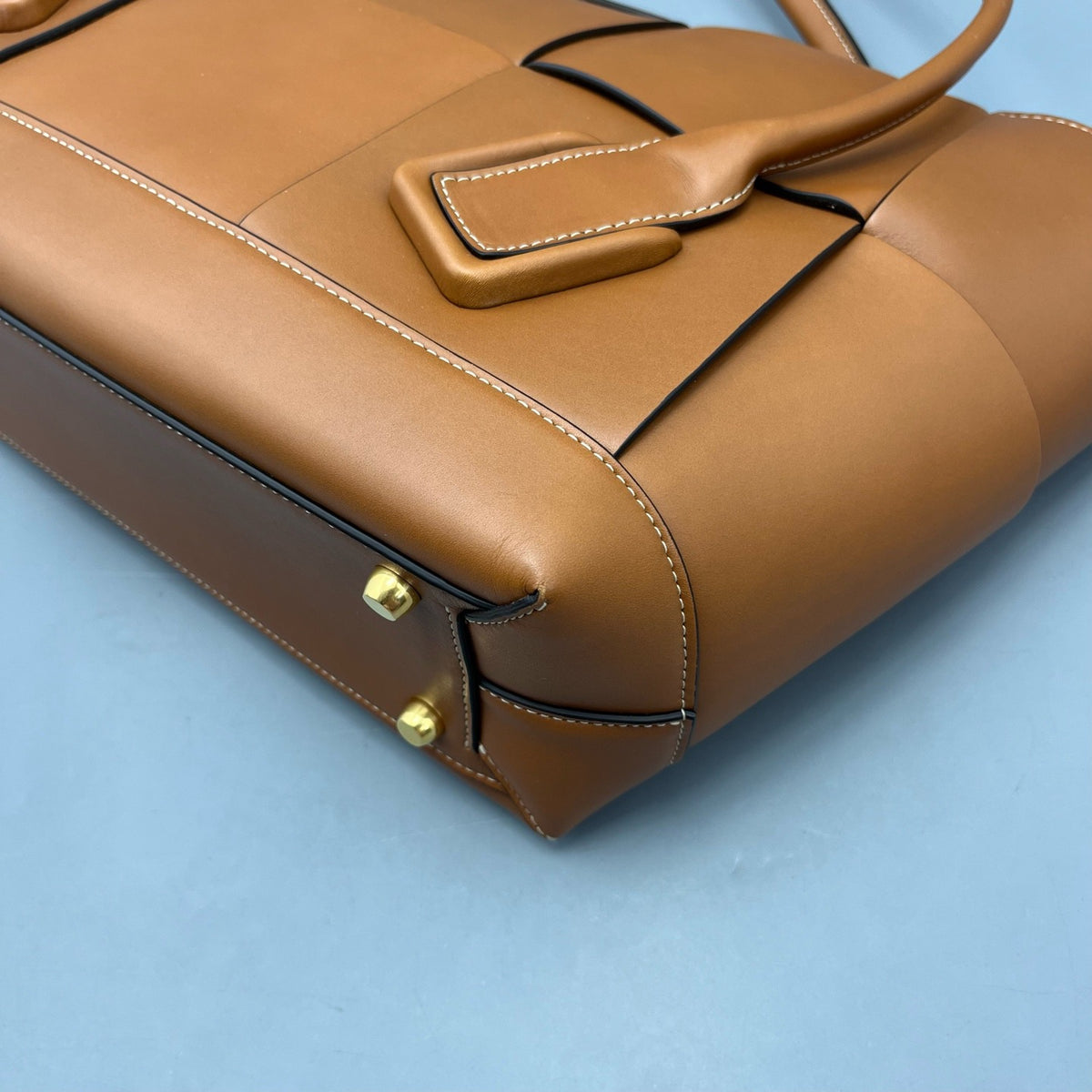 Bottega Veneta - Arco - Leather - Camel - (Medium)