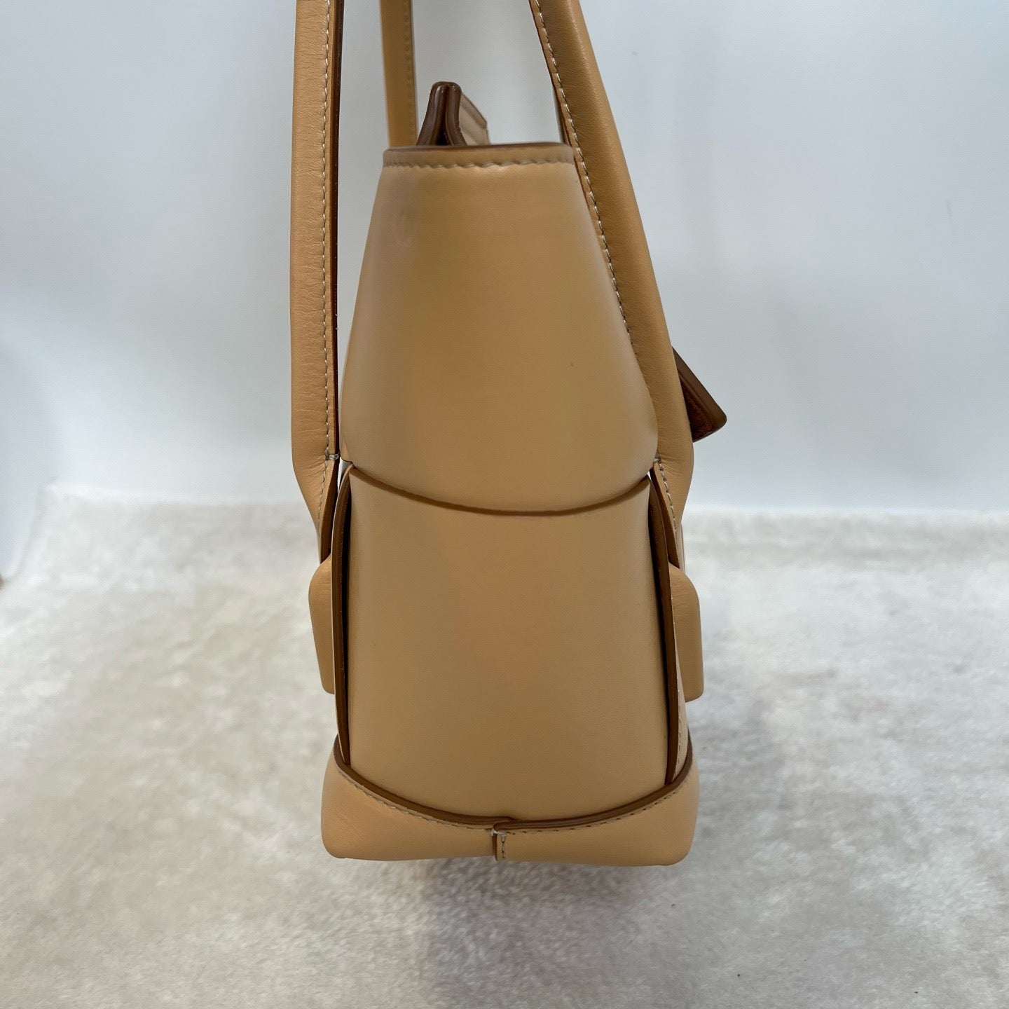 Bottega Veneta - Arco - Leather - Camel - (small)