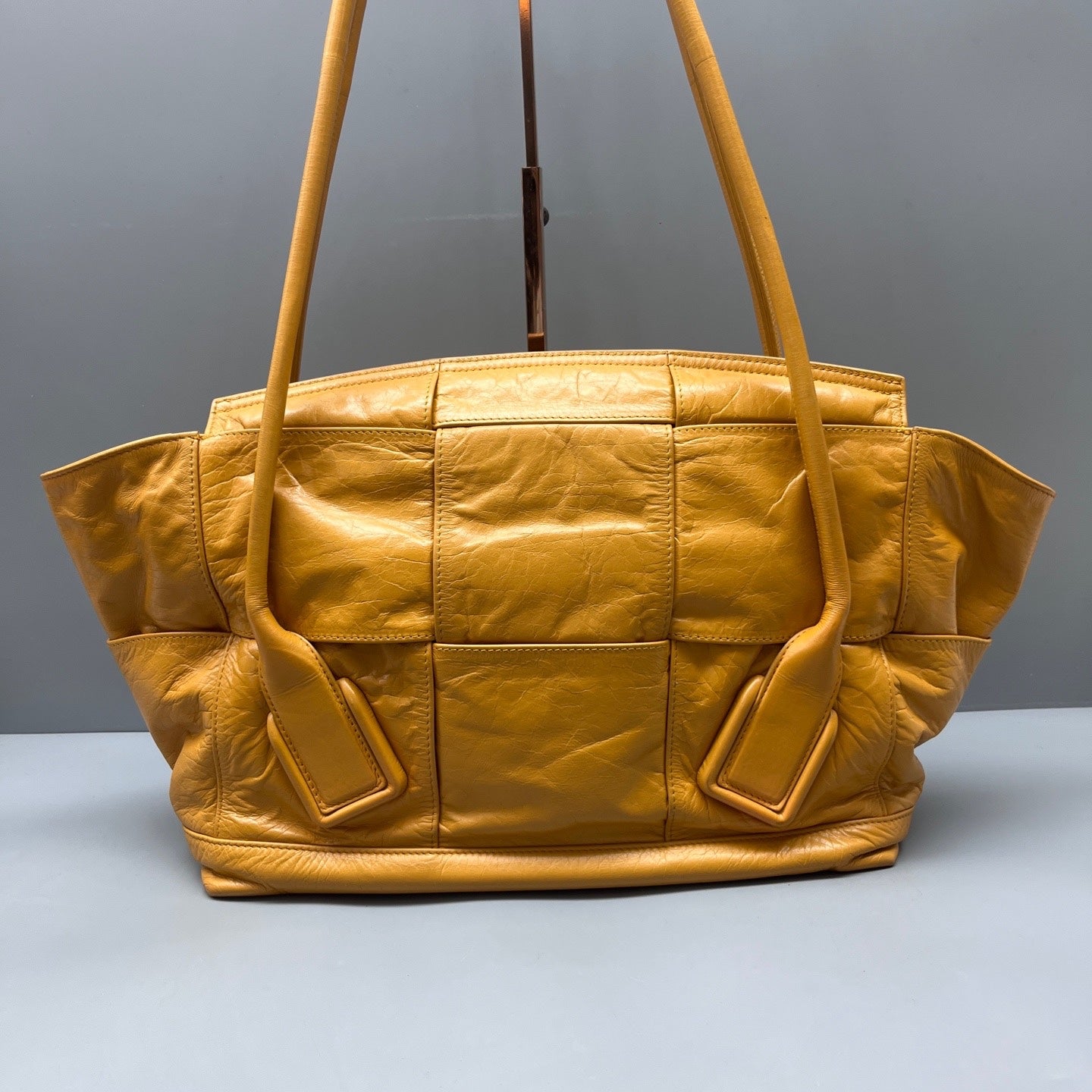 Bottega Veneta - Arco - Leather - Yellow - (Medium)