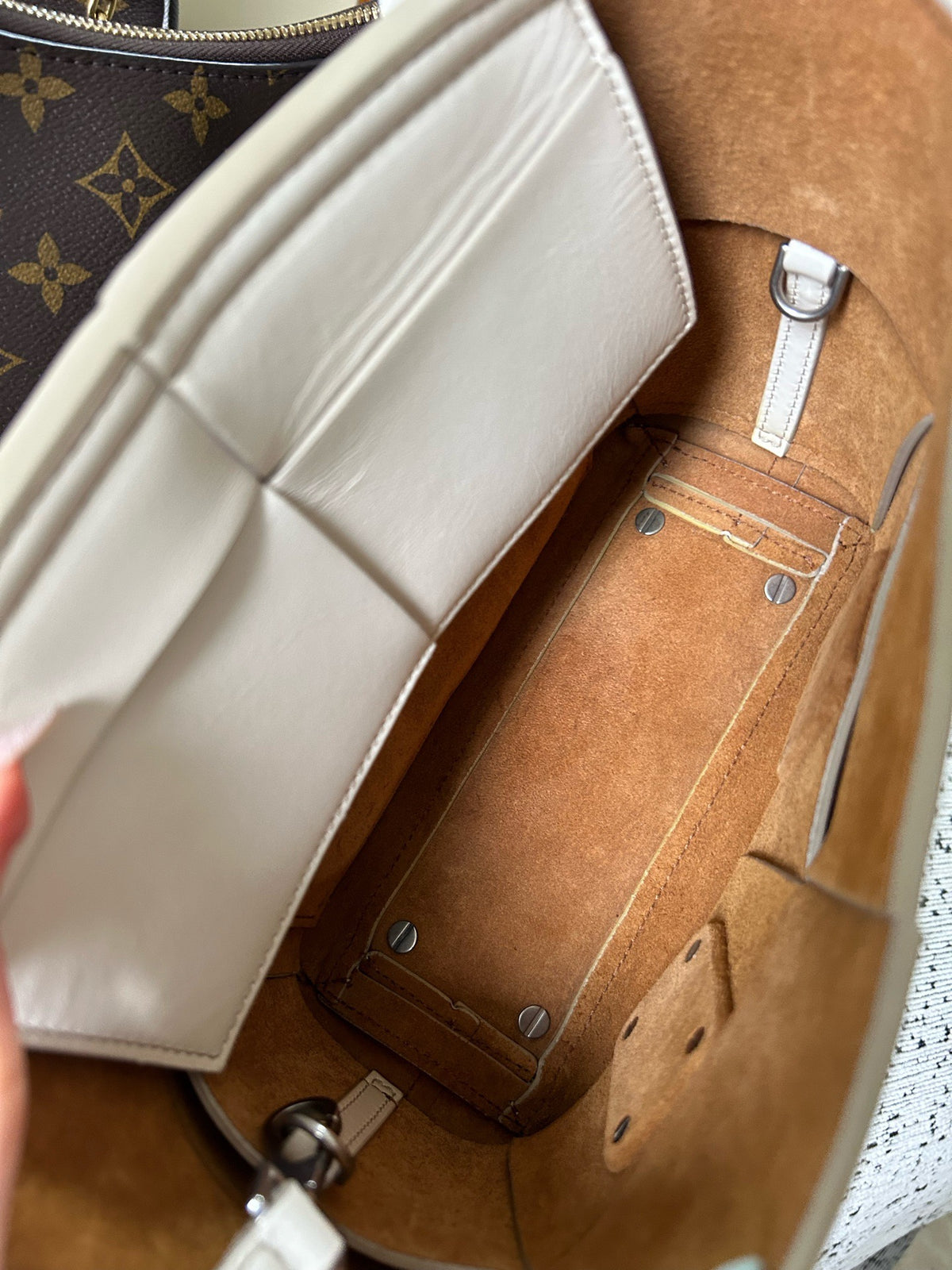 Bottega Veneta - Arco Mini - Leather - White - (mini)