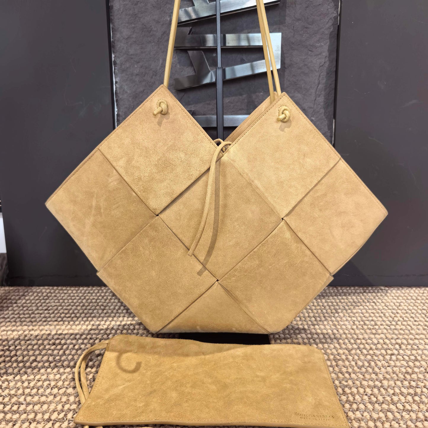 Bottega Veneta - Arco - Suede - Beige - (large)