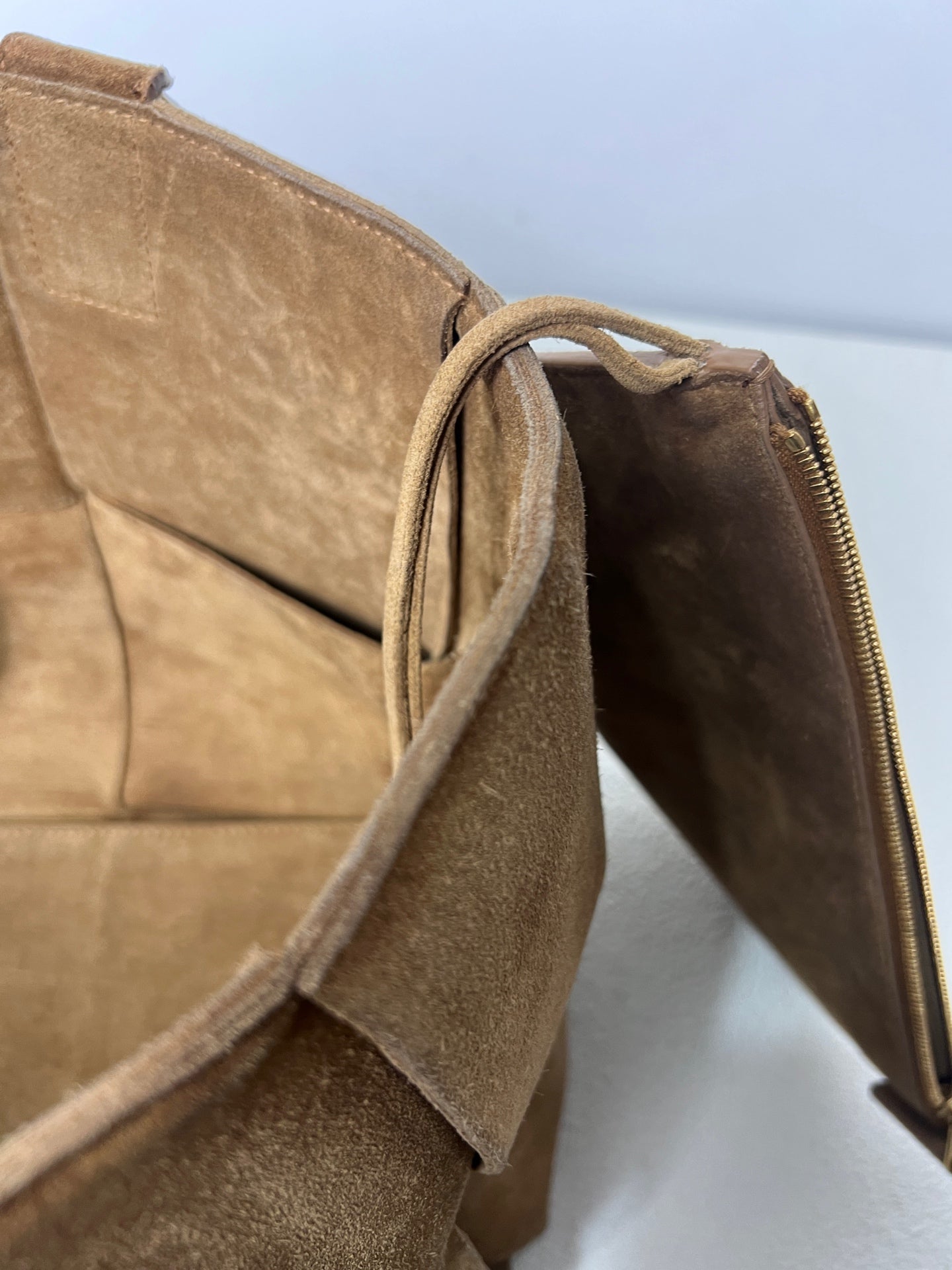 Bottega Veneta - Arco - Suede - Brown - (medium)