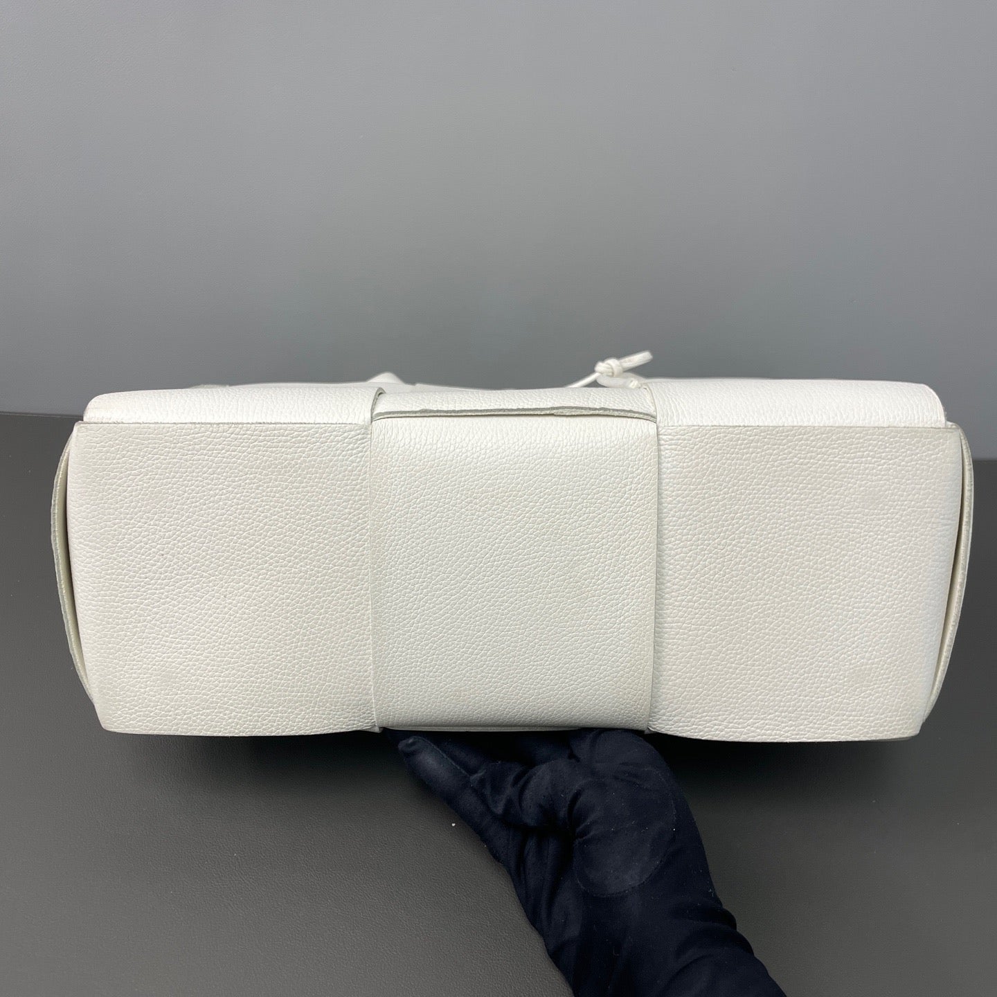 Bottega Veneta - Arco Tote - Leather - White - (medium)
