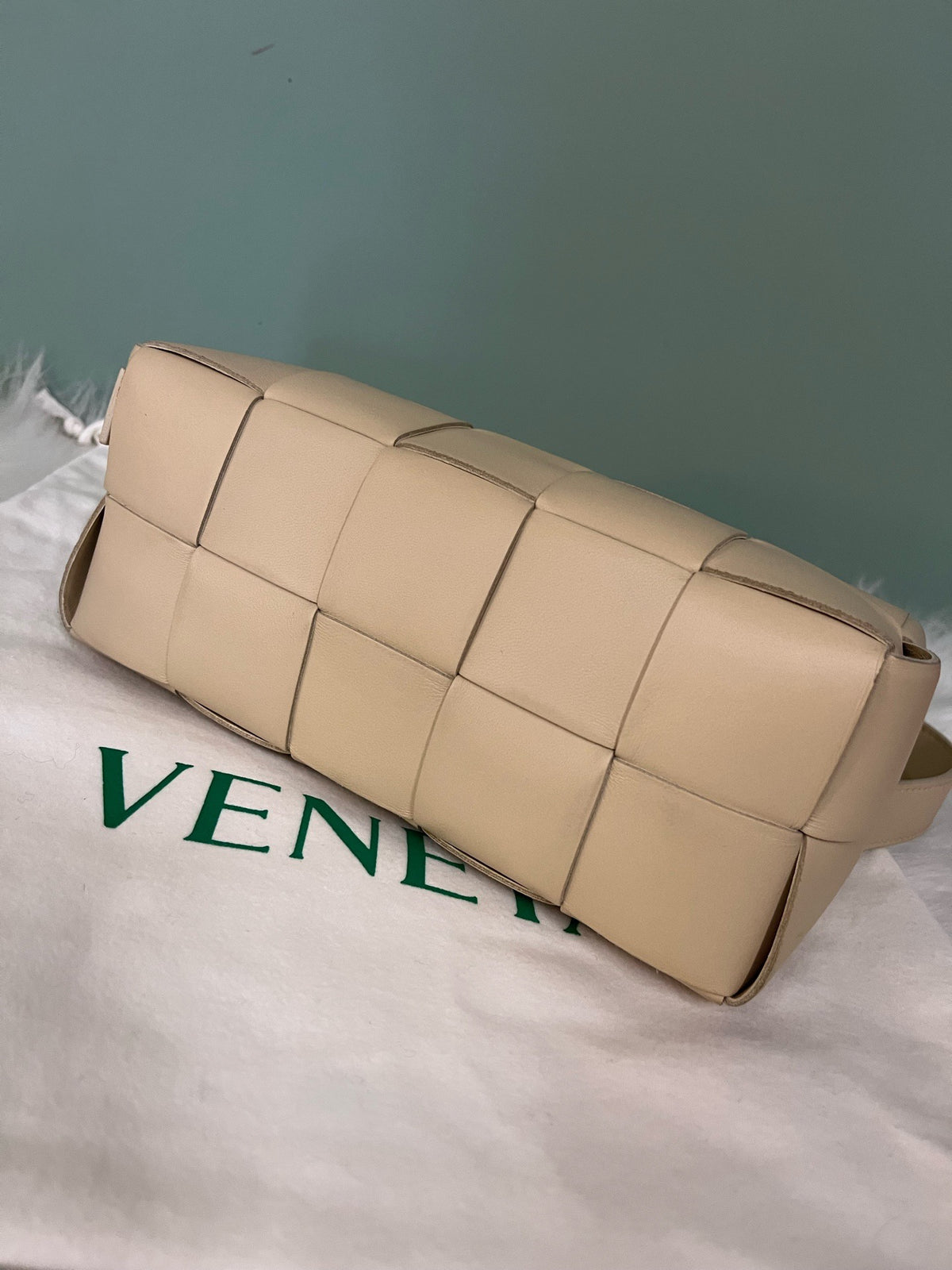 Bottega Veneta - Brick Cassette Small - Leather - Beige - (small)