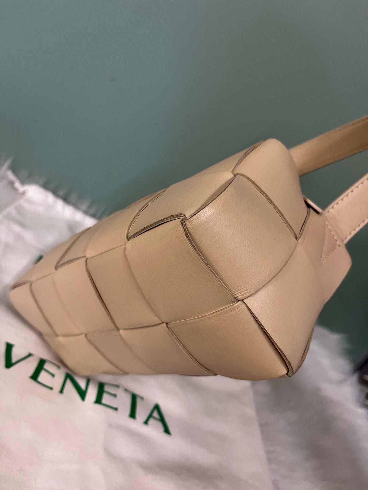 Bottega Veneta - Brick Cassette Small - Leather - Beige - (small)