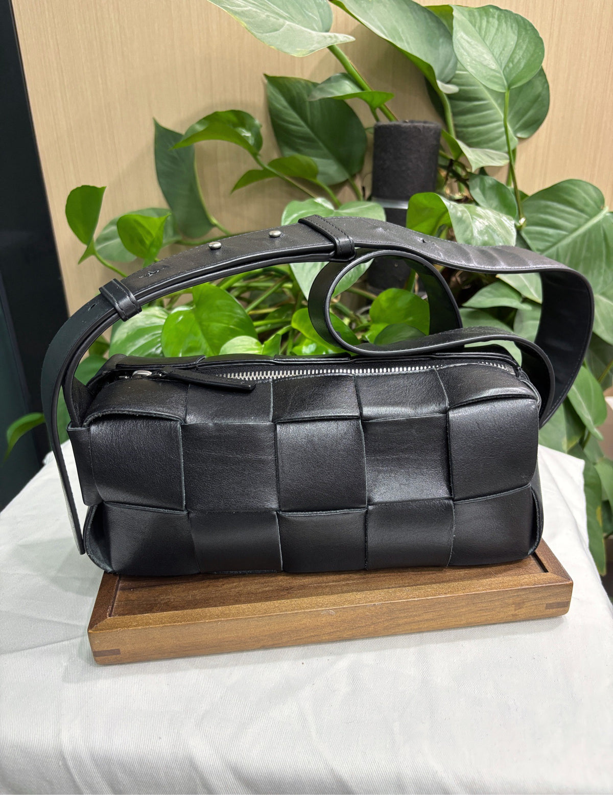 Bottega Veneta - Brick - Leather - Black