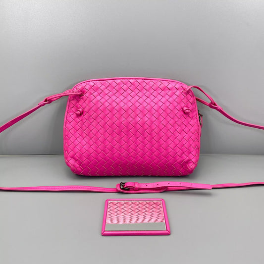 Bottega Veneta - Camera Bag - Lambskin leather - Rose Pink - (mini)