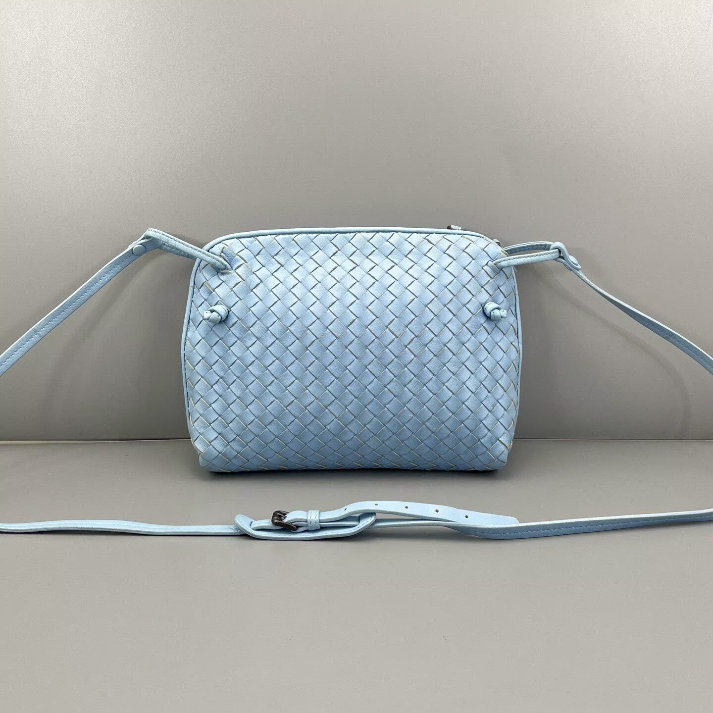 Bottega Veneta - Camera Bag - Leather - Light Blue - (Small)