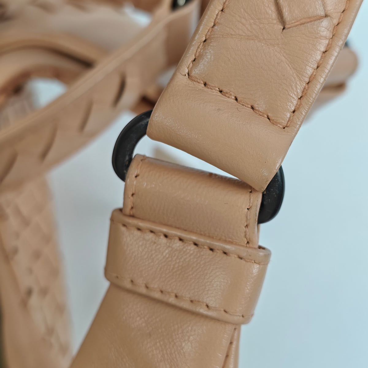 Bottega Veneta - Campana Small - Leather - Beige - (small)