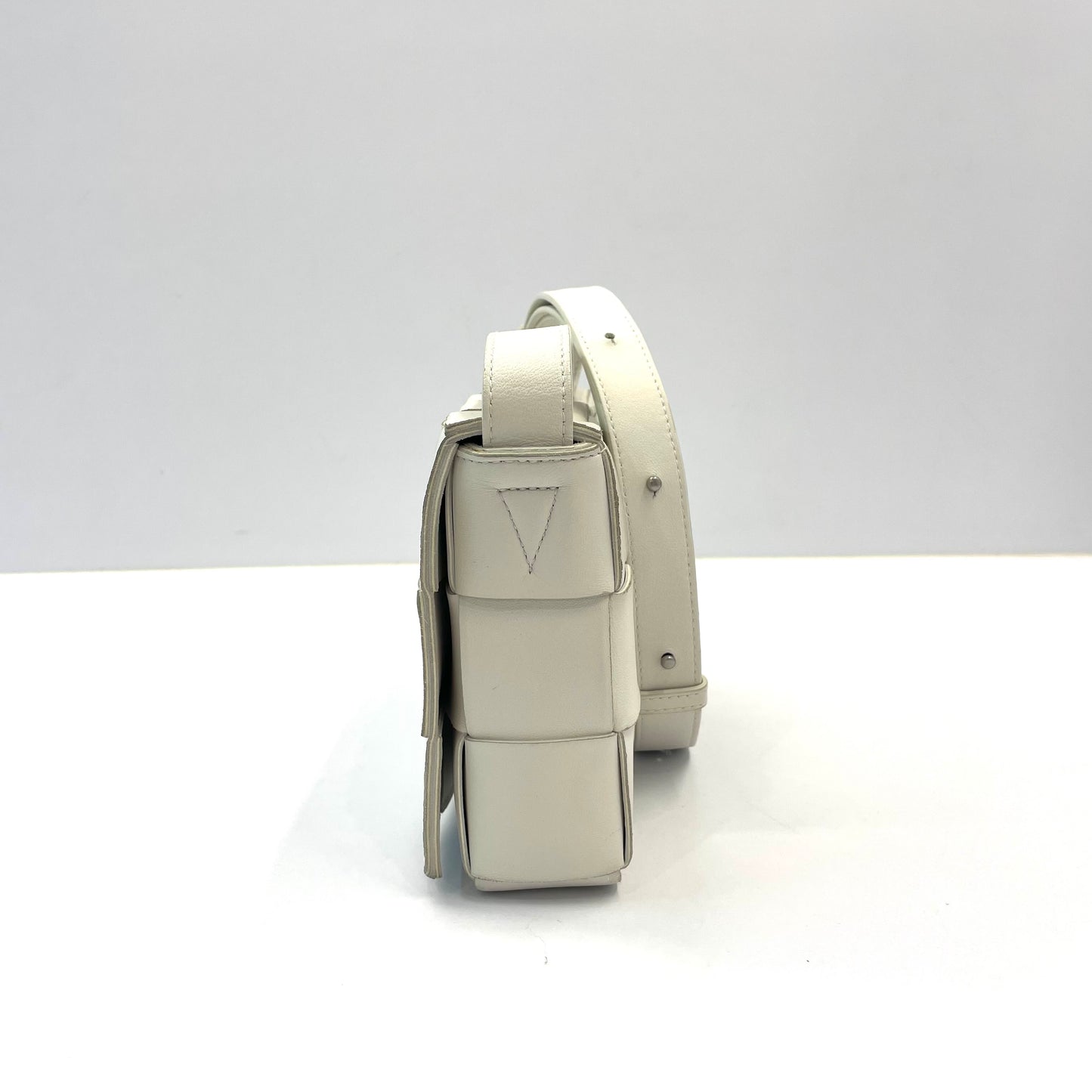 Bottega Veneta - Cassette - Leather - White