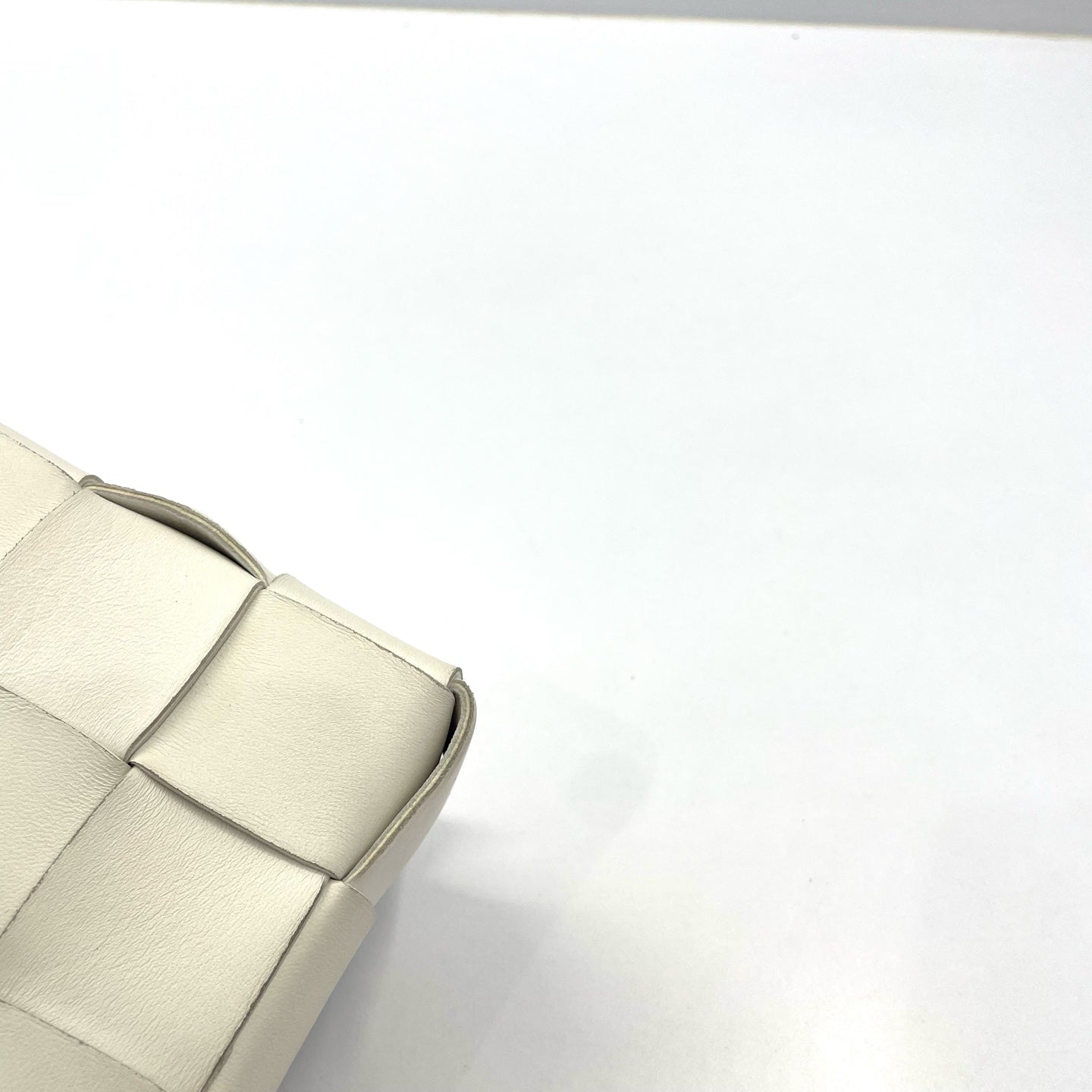 Bottega Veneta - Cassette - Leather - White