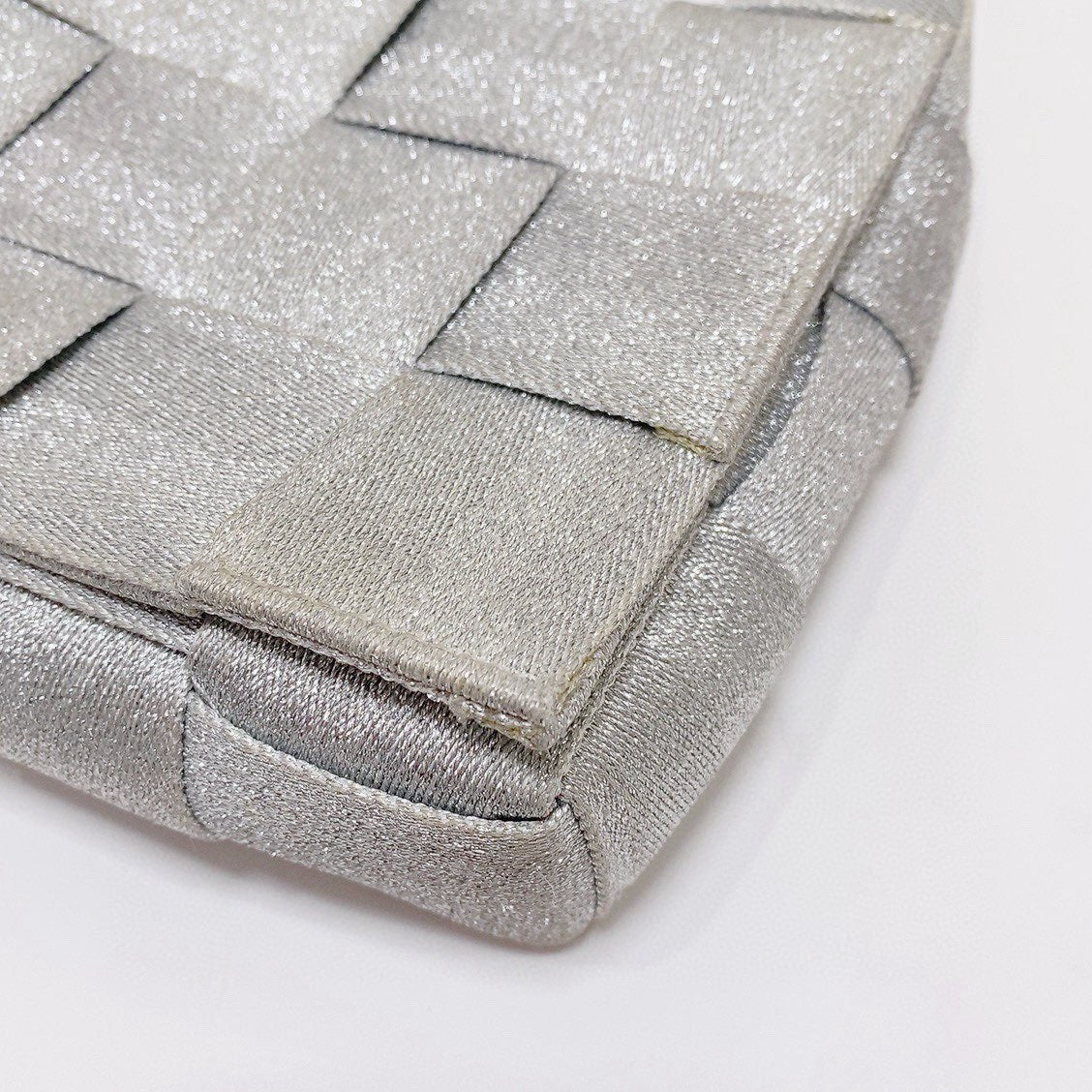 Bottega Veneta - Cassette - Glittering woven textile - Silver - (Medium)