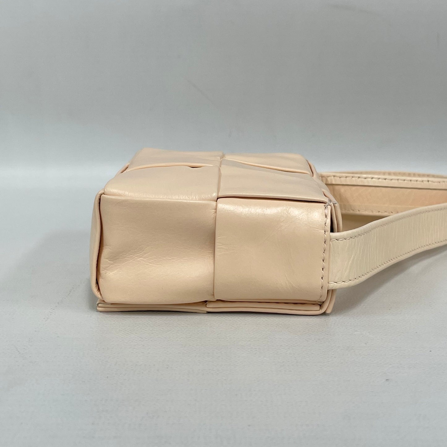 Bottega Veneta - Cassette - Lambskin leather - Pink - (mini)