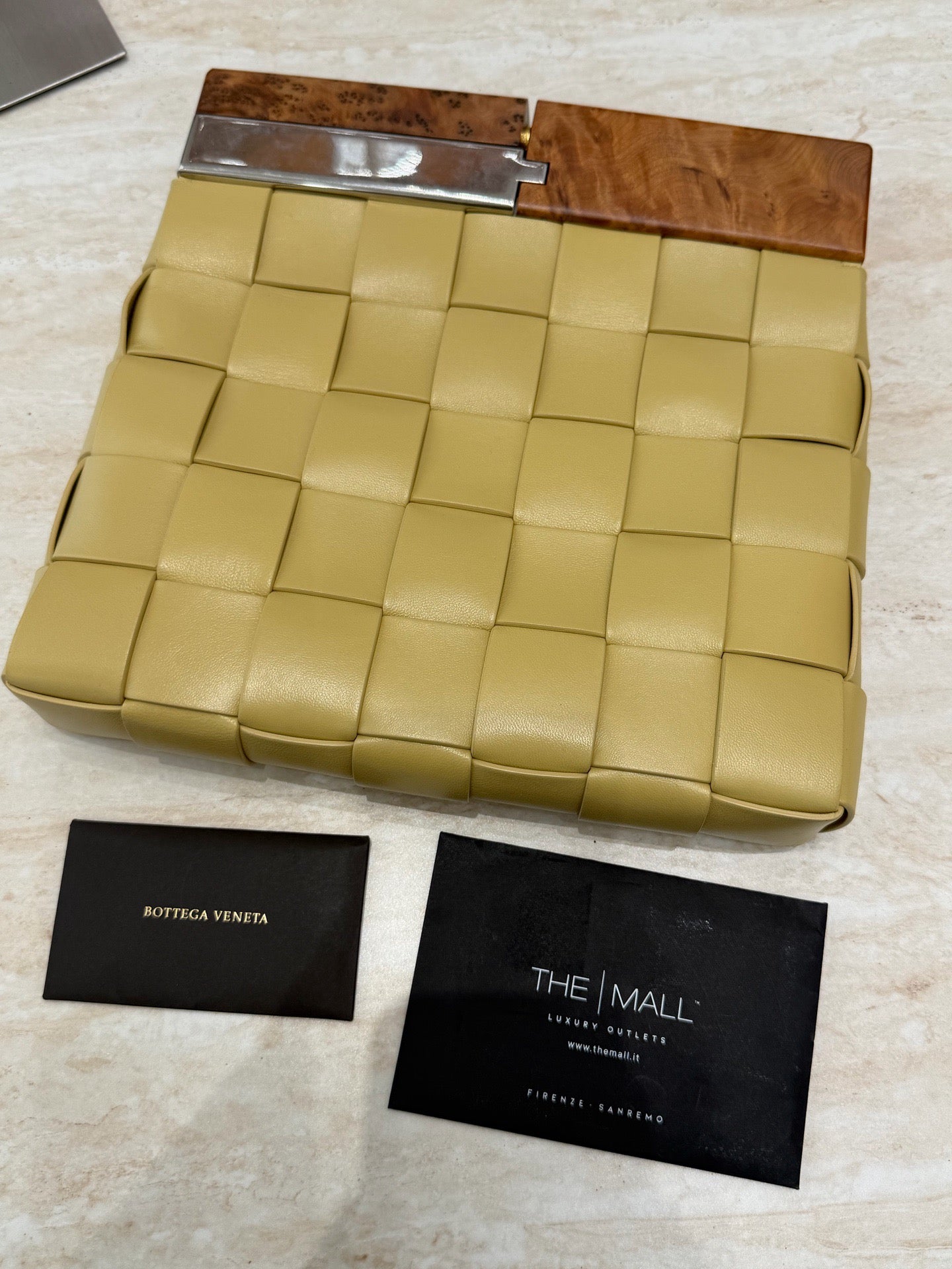 Bottega Veneta - Cassette - Leather - Beige - (mini)